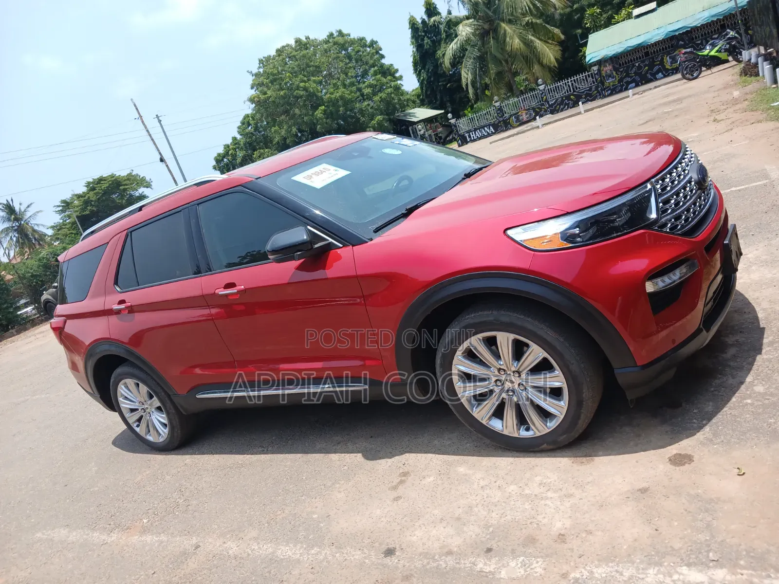 Ford Explorer Limited 2021 Red