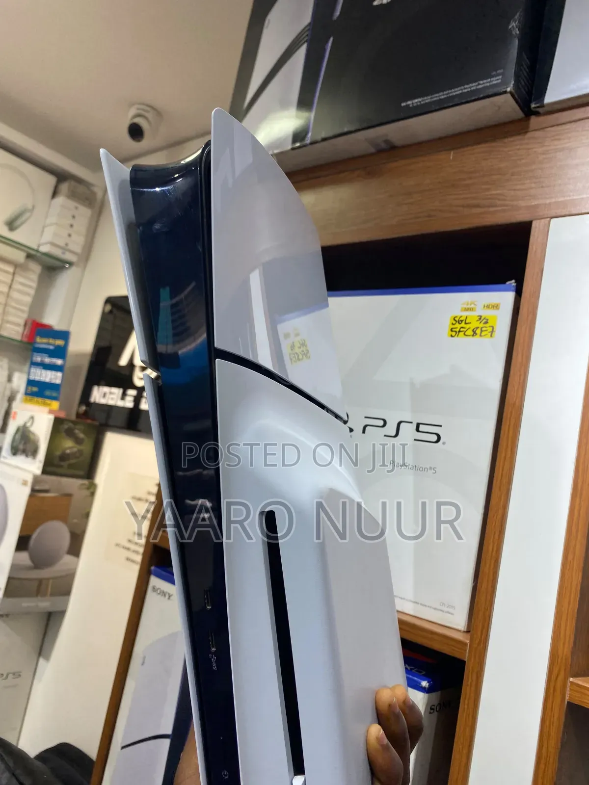 Ps5 Slim Disc Version + 1 Controller + Games