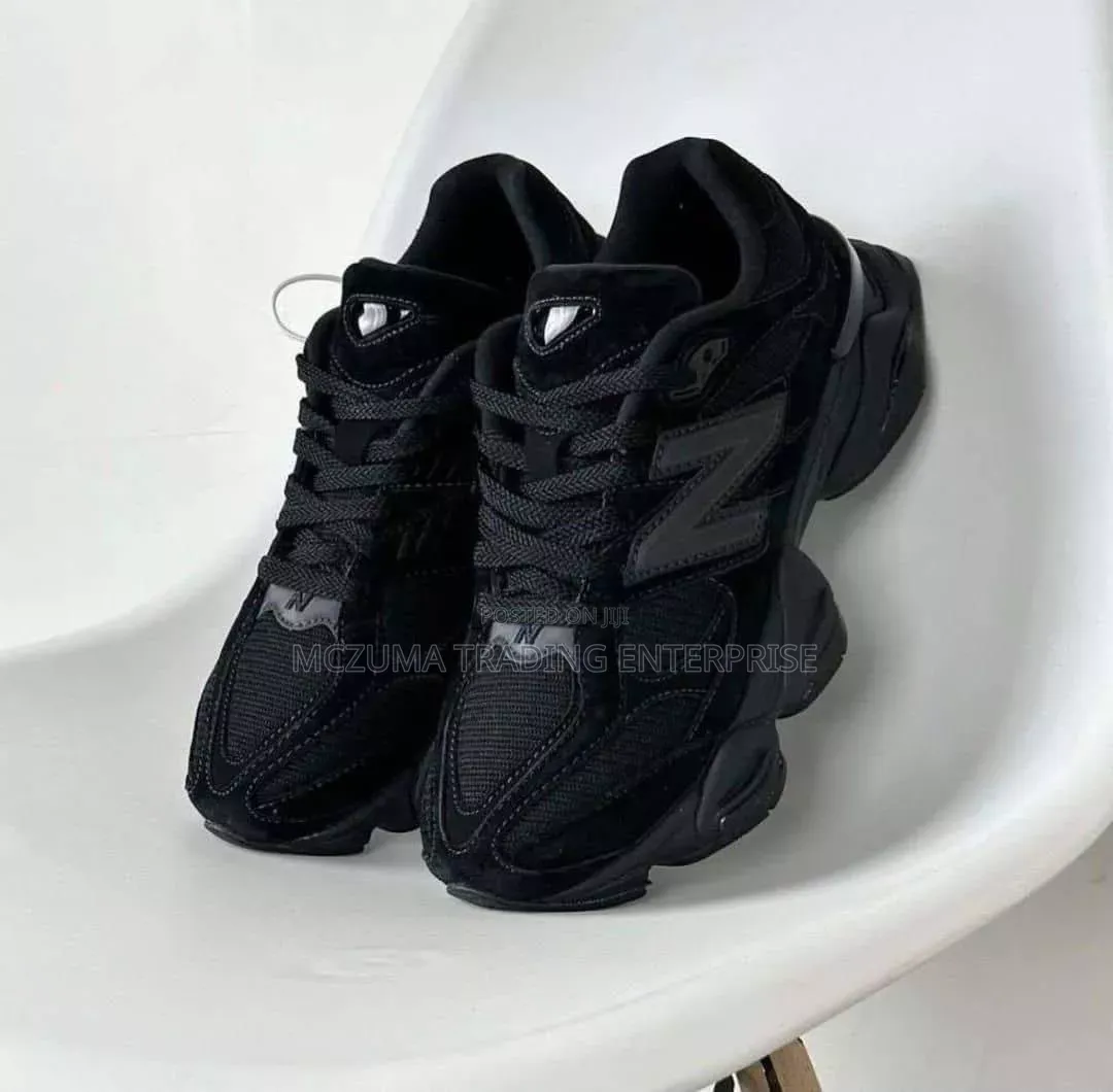 New Balance Sneaker