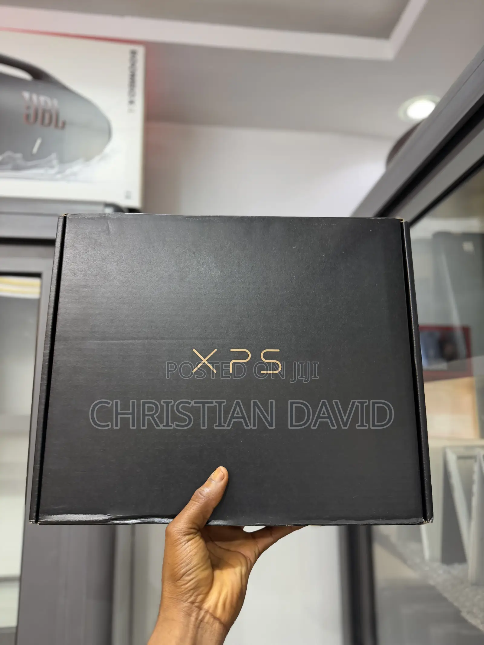 New Laptop Dell XPS 13 8GB Intel Core 5 SSD 512GB