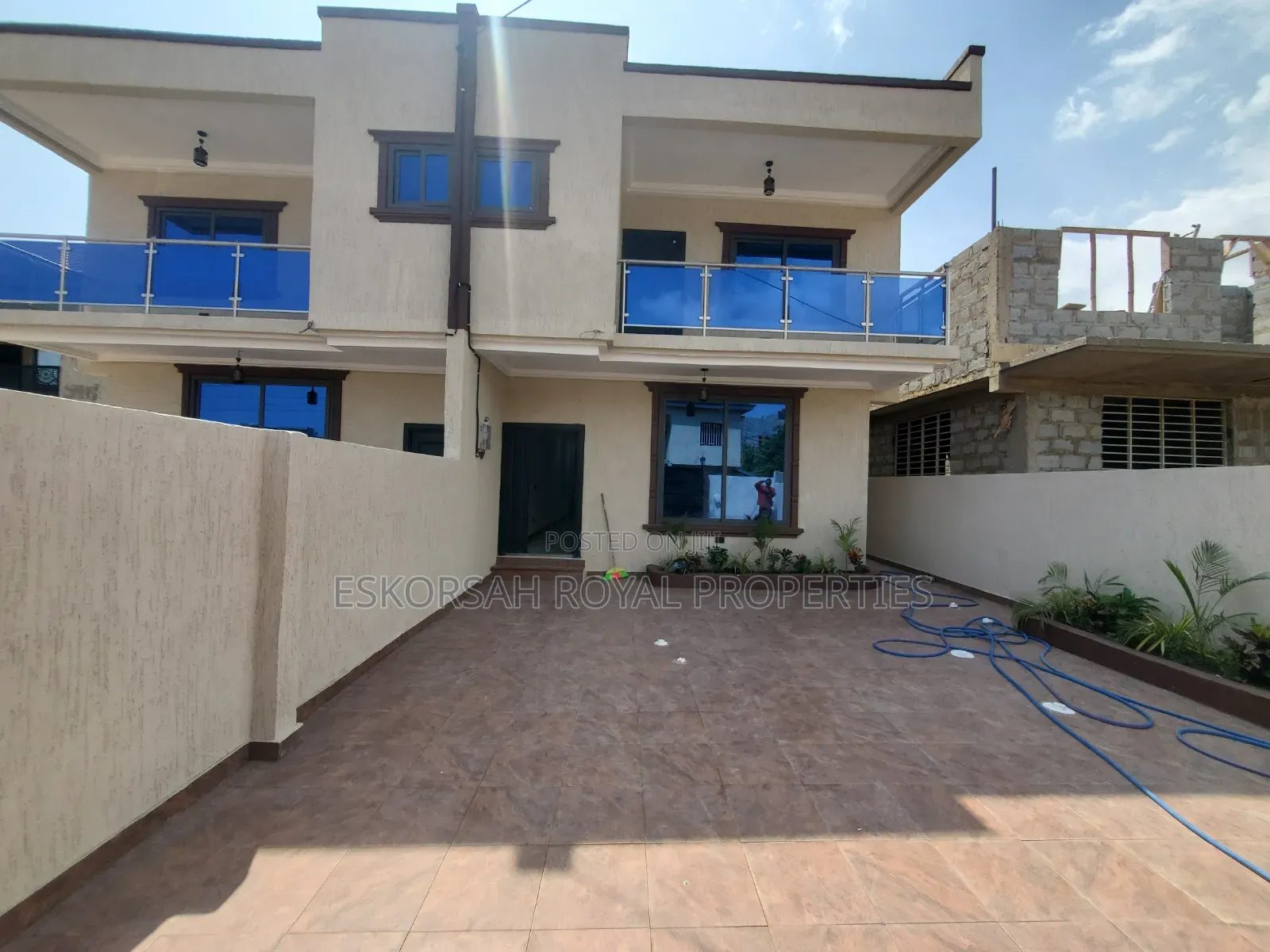 3bdrm House in Kwabenya  Acp for sale