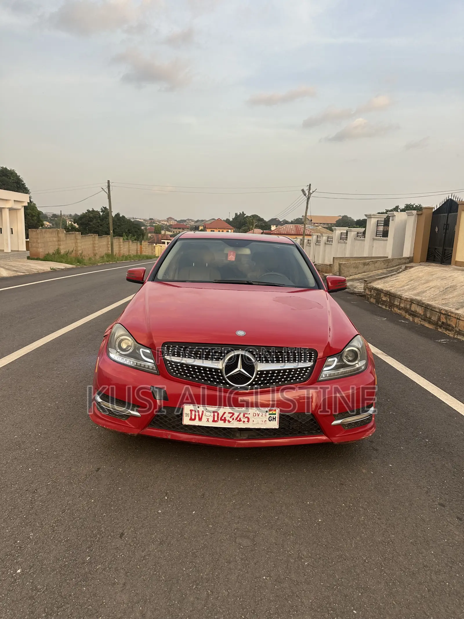 Mercedes-Benz C250 2013 Red