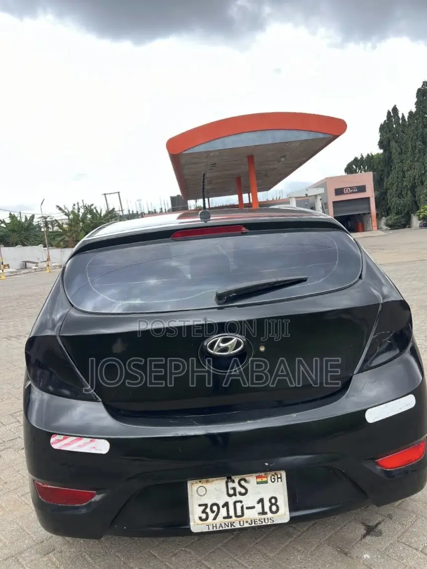 Hyundai Accent GLS 2013 Black