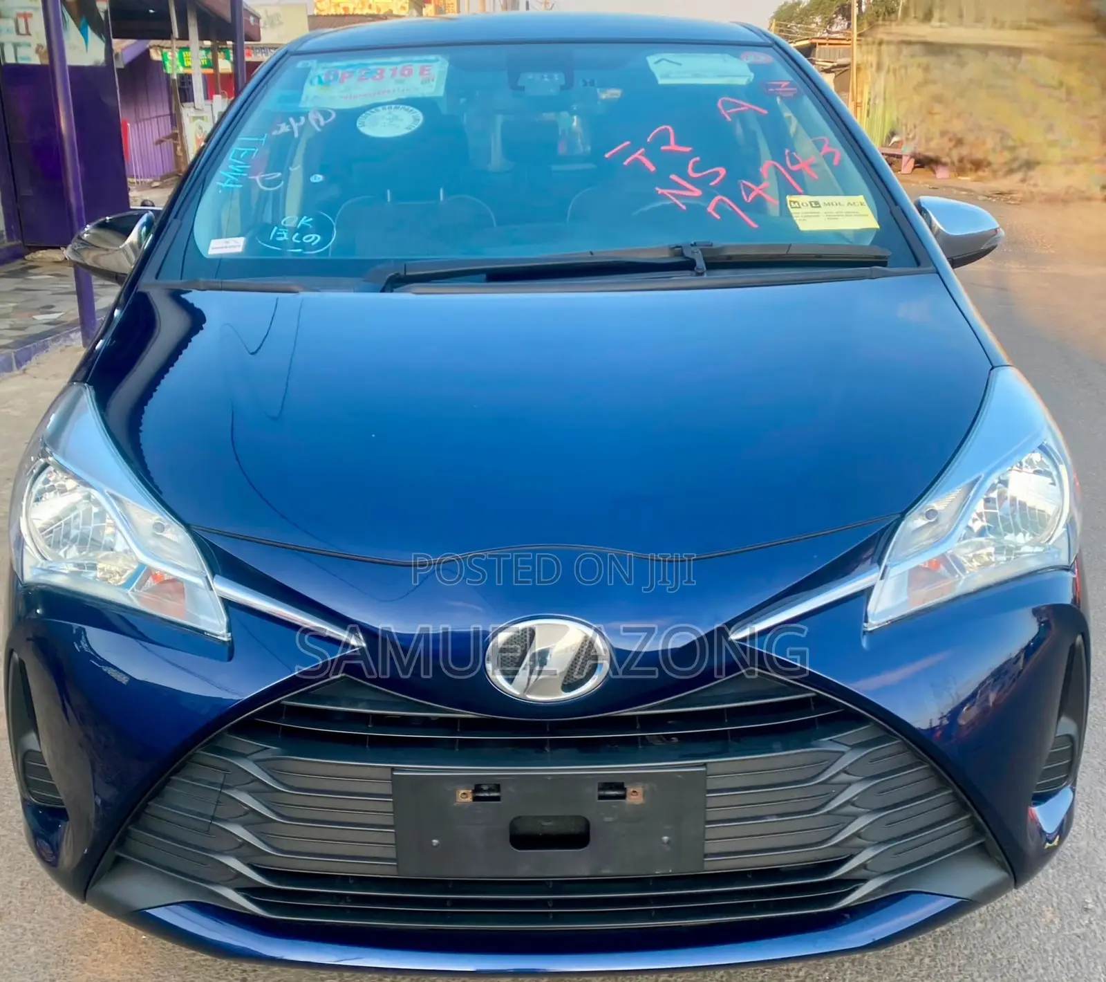 Toyota Vitz 1.3 AWD 3dr 2017 Blue