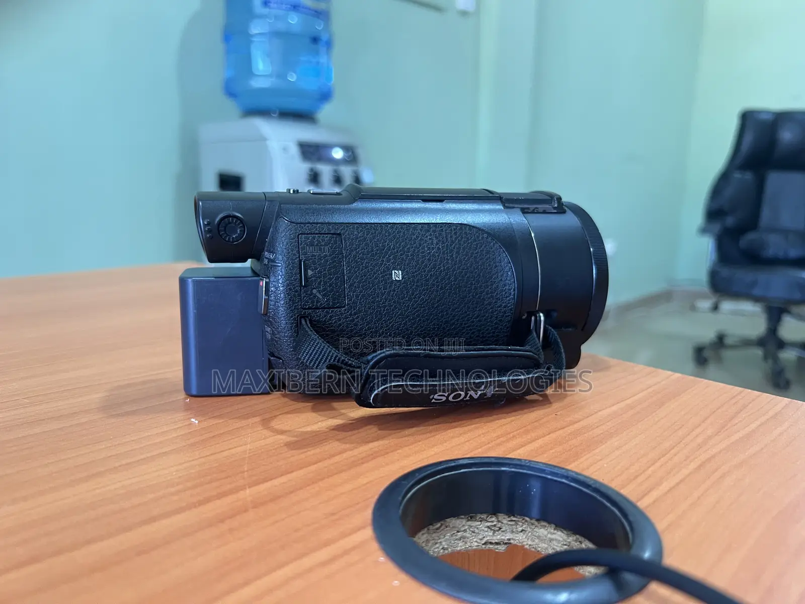 Sony Handycam 4K Video Camera 20x Optical Zoom - Used