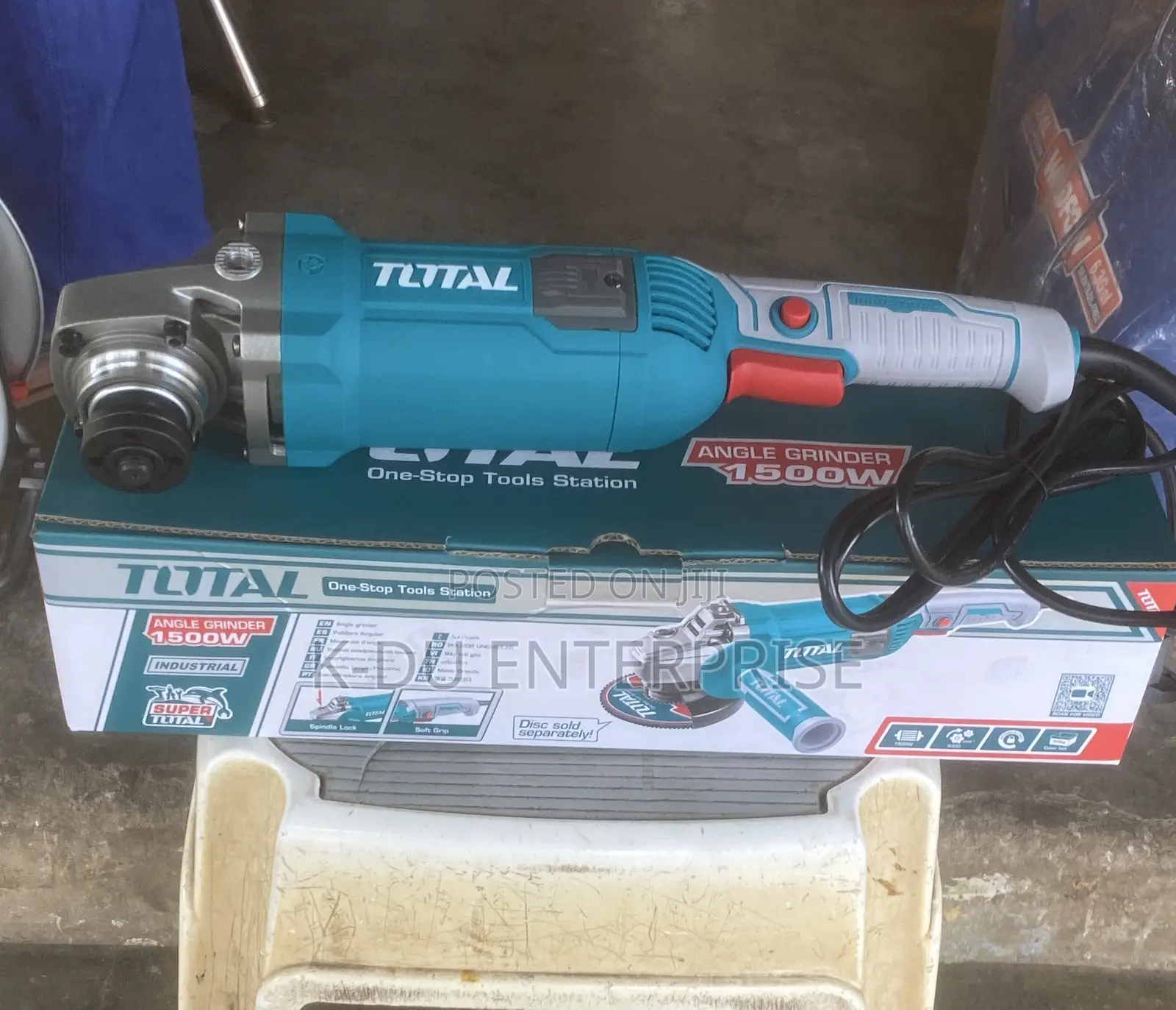 Total Angle Grinder 1500w 5”