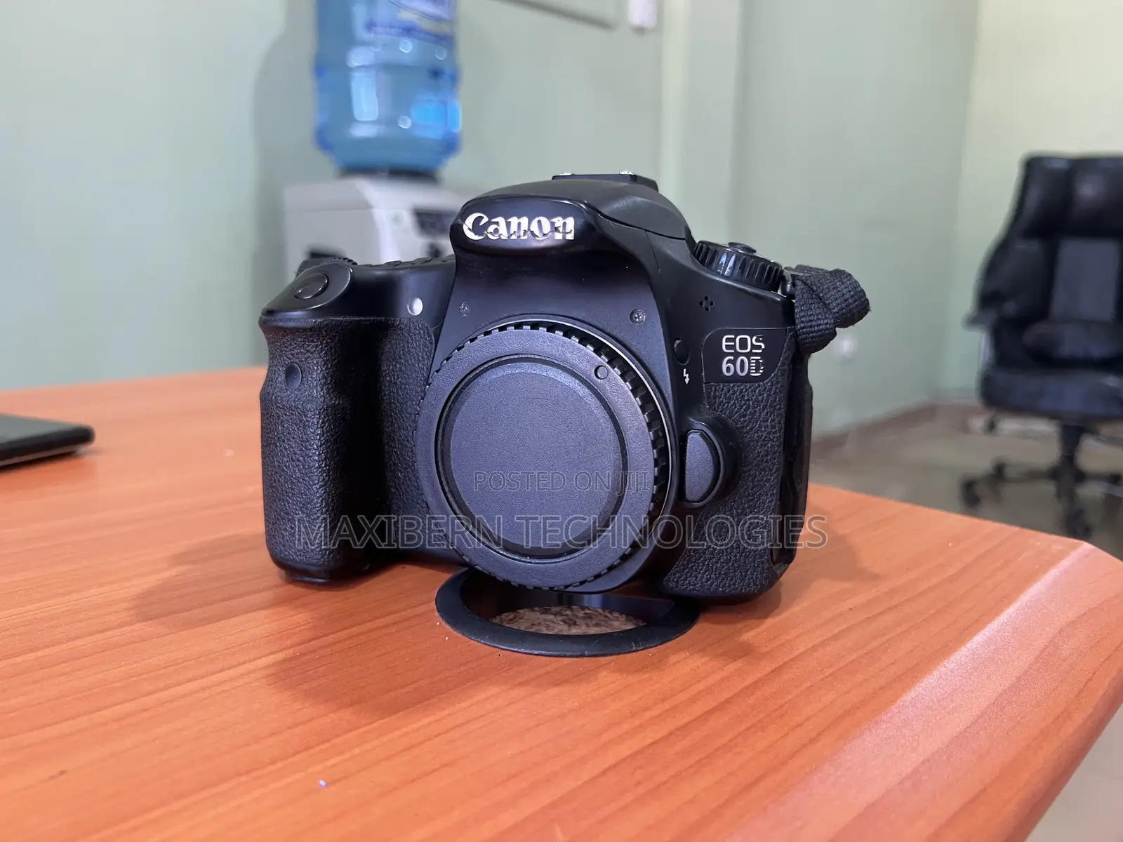 Canon EOS 60D 18MP DSLR Digital Camera Body Only - Used