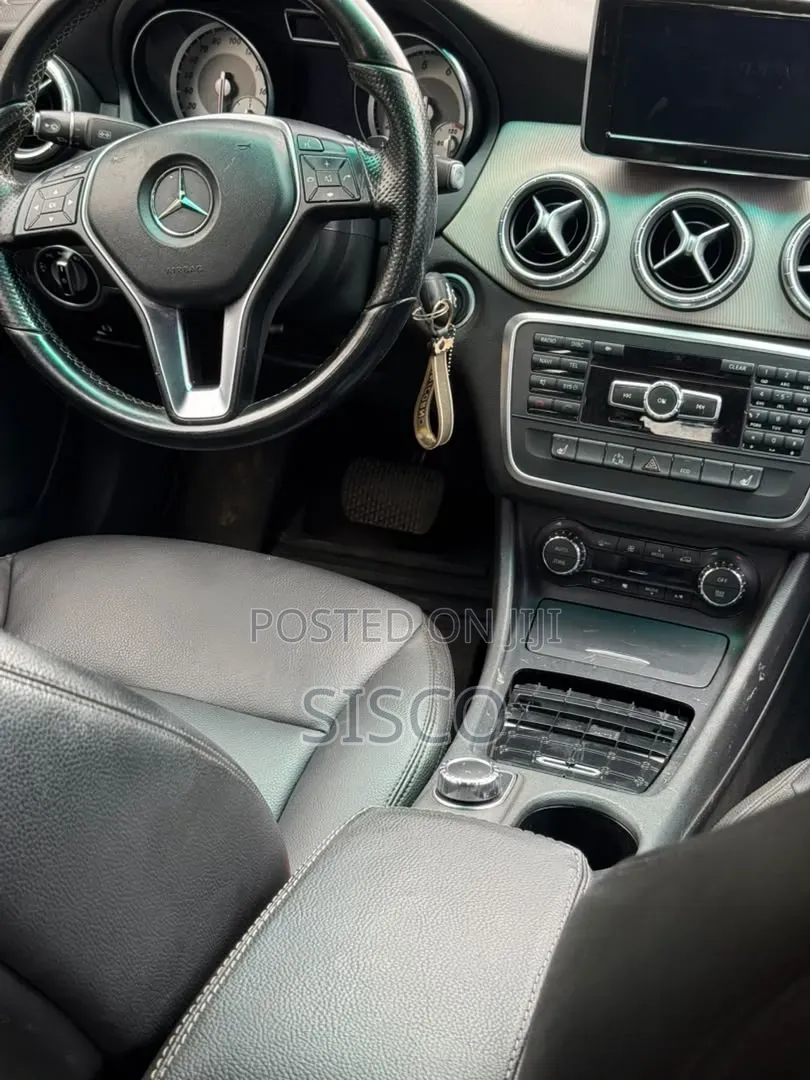 Mercedes-Benz CLA-Class CLA 250 4MATIC Sedan 2016 Gray