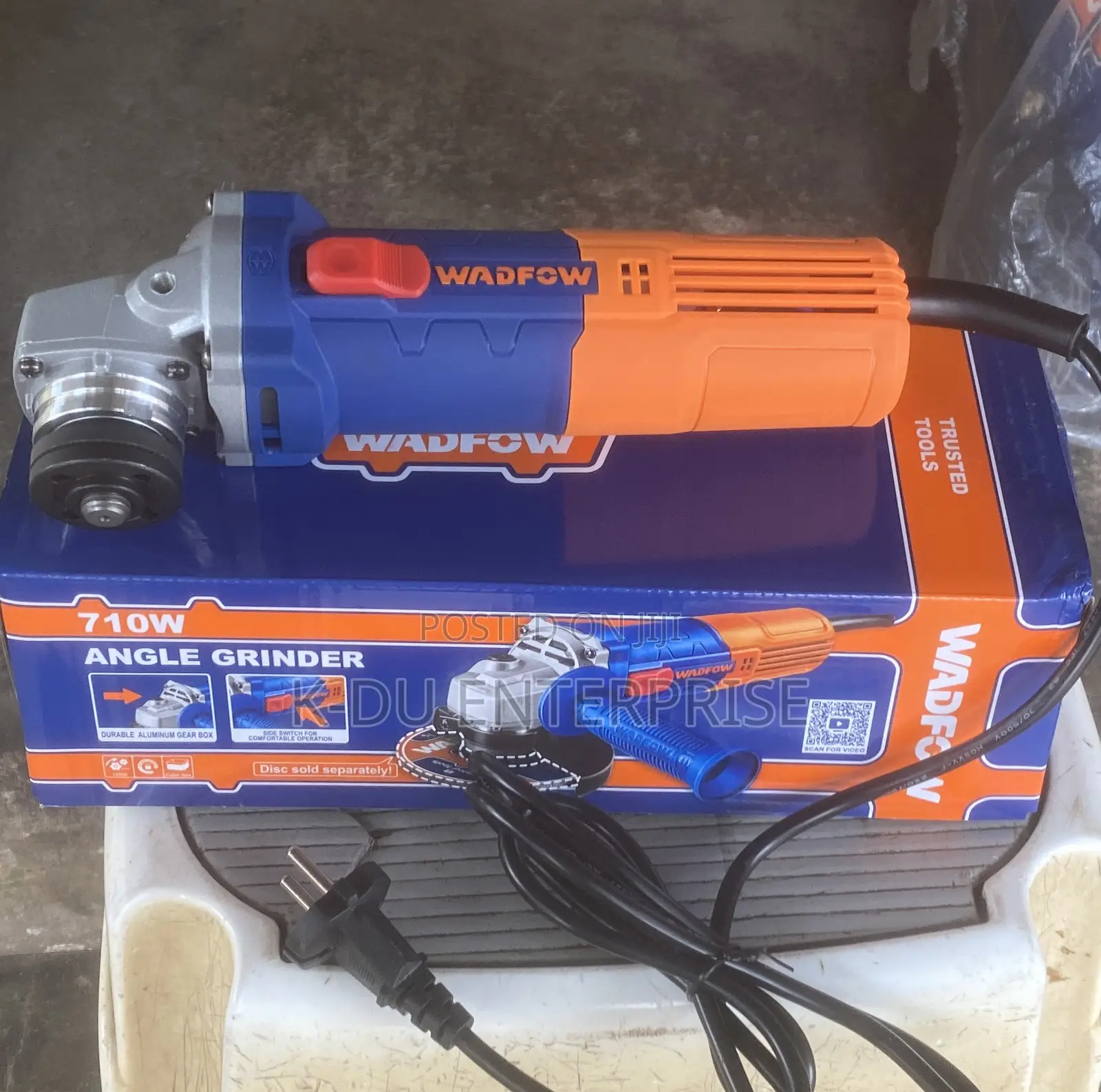 Angle Grinder 750W 4.5”