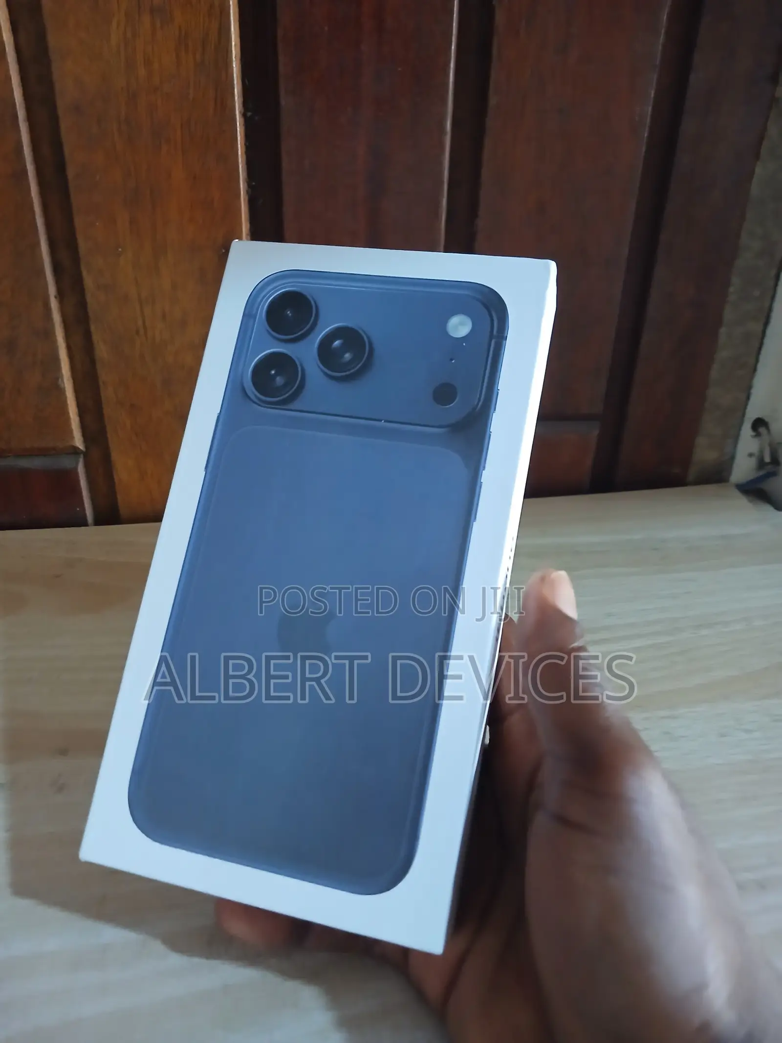 New Apple iPhone 17 Pro Max 1 TB Blue