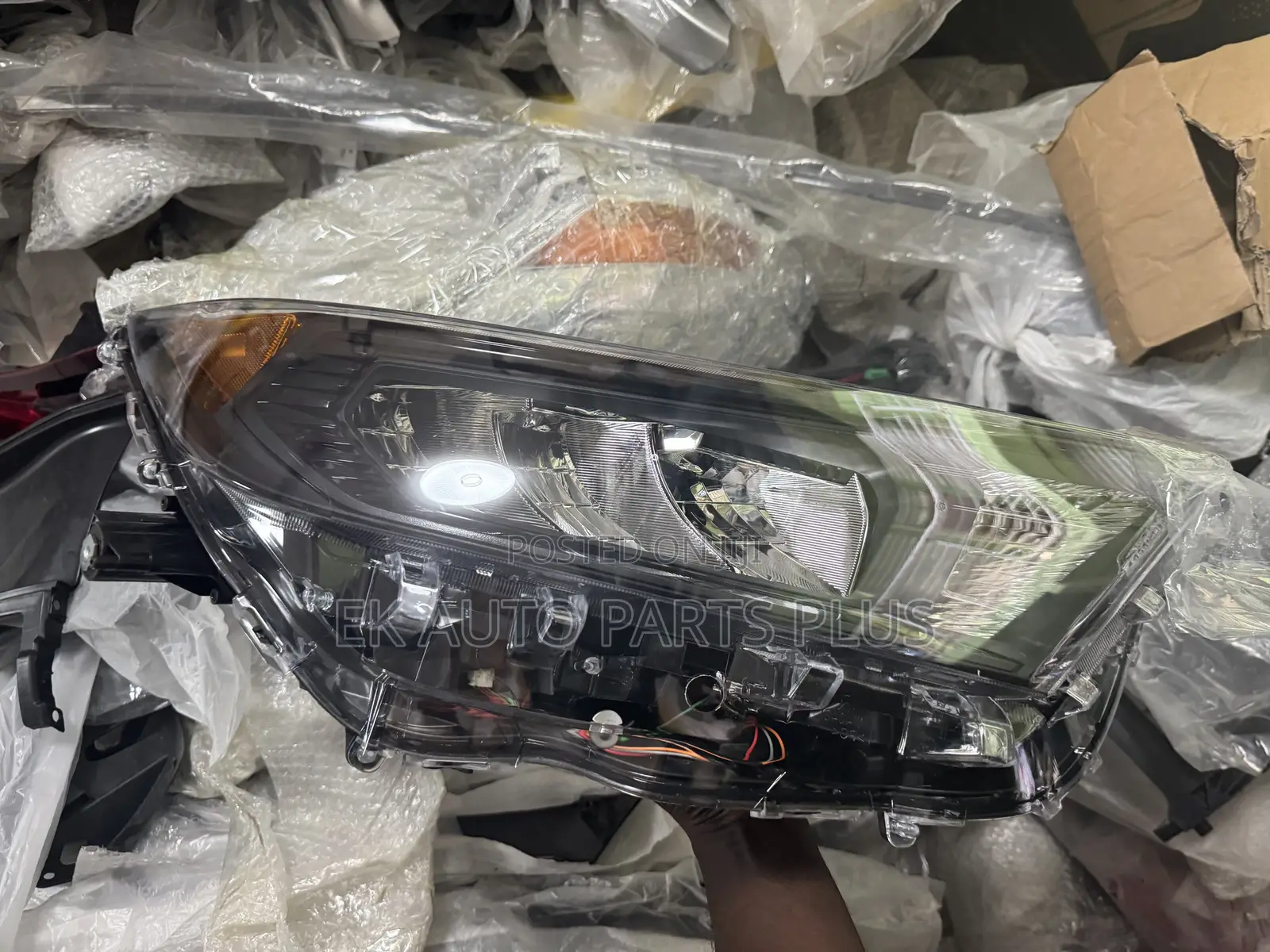 Toyota RAV4 HEADLIGHT 2019 2020 2021