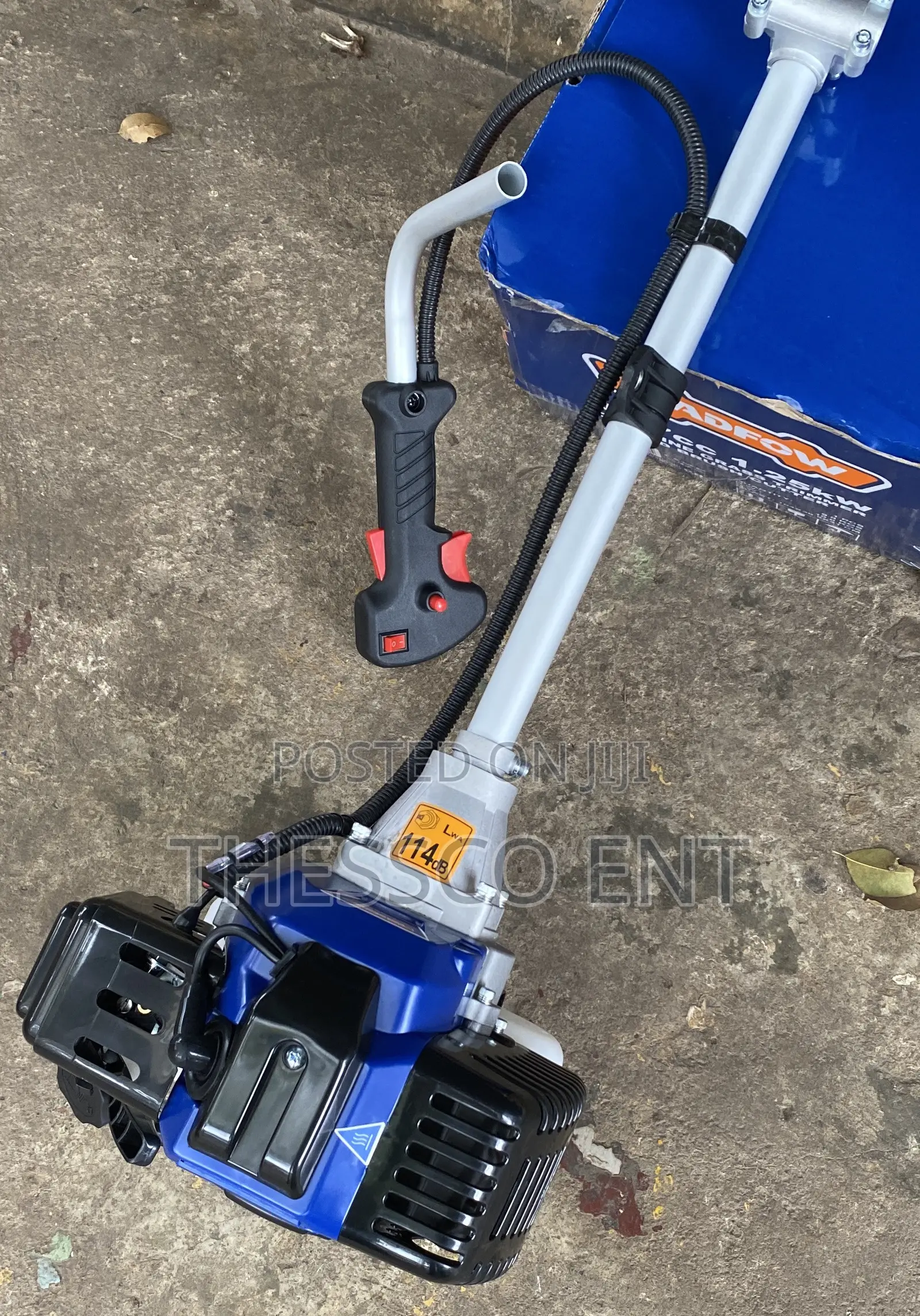 Gasoline Grass Trimmer and Brush Cutter