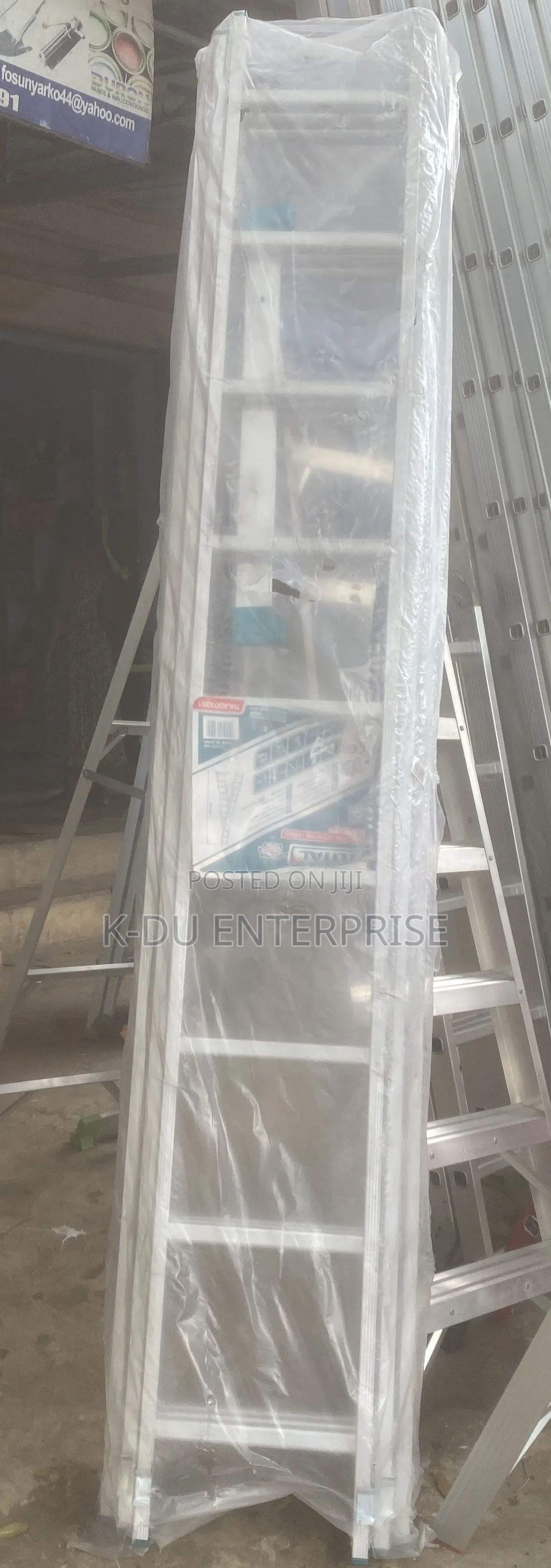 Total 9x3 Extension Ladder