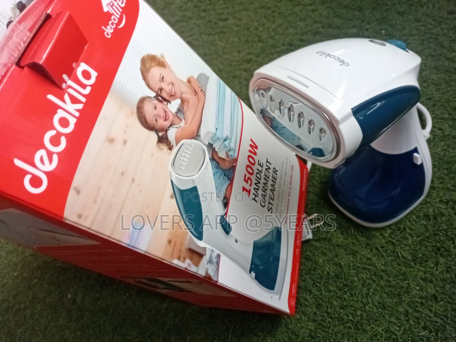 Gentle Fabric Steamer – Refresh Delicate Garments