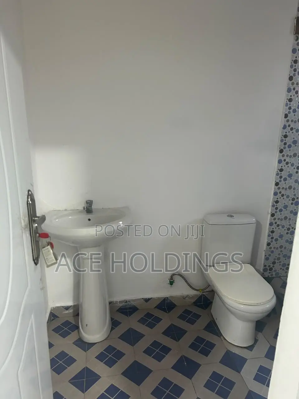 1bdrm Apartment in Tse Addo, Tseaddo for rent
