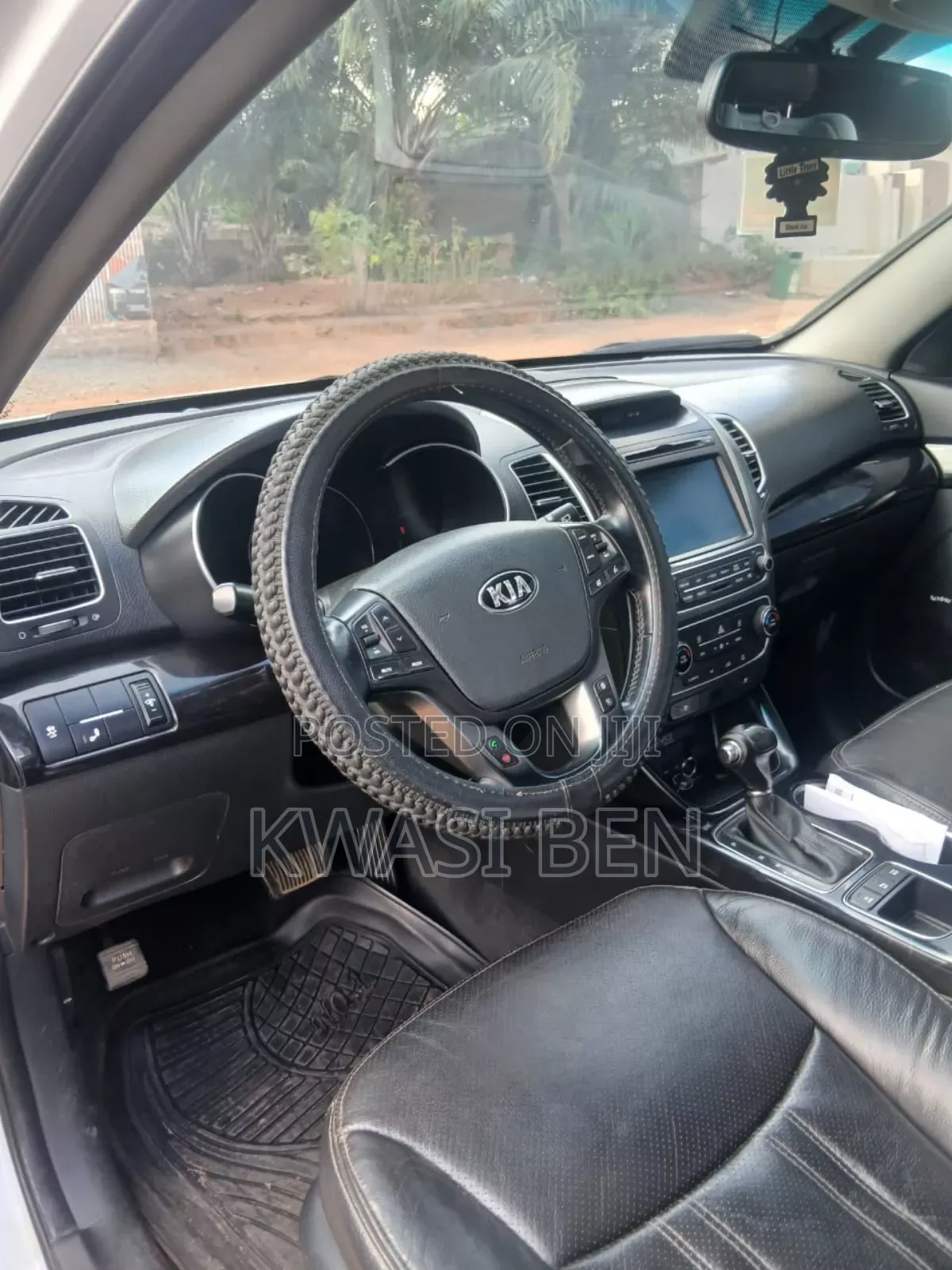 Kia Sorento 4dr SUV 2016 White