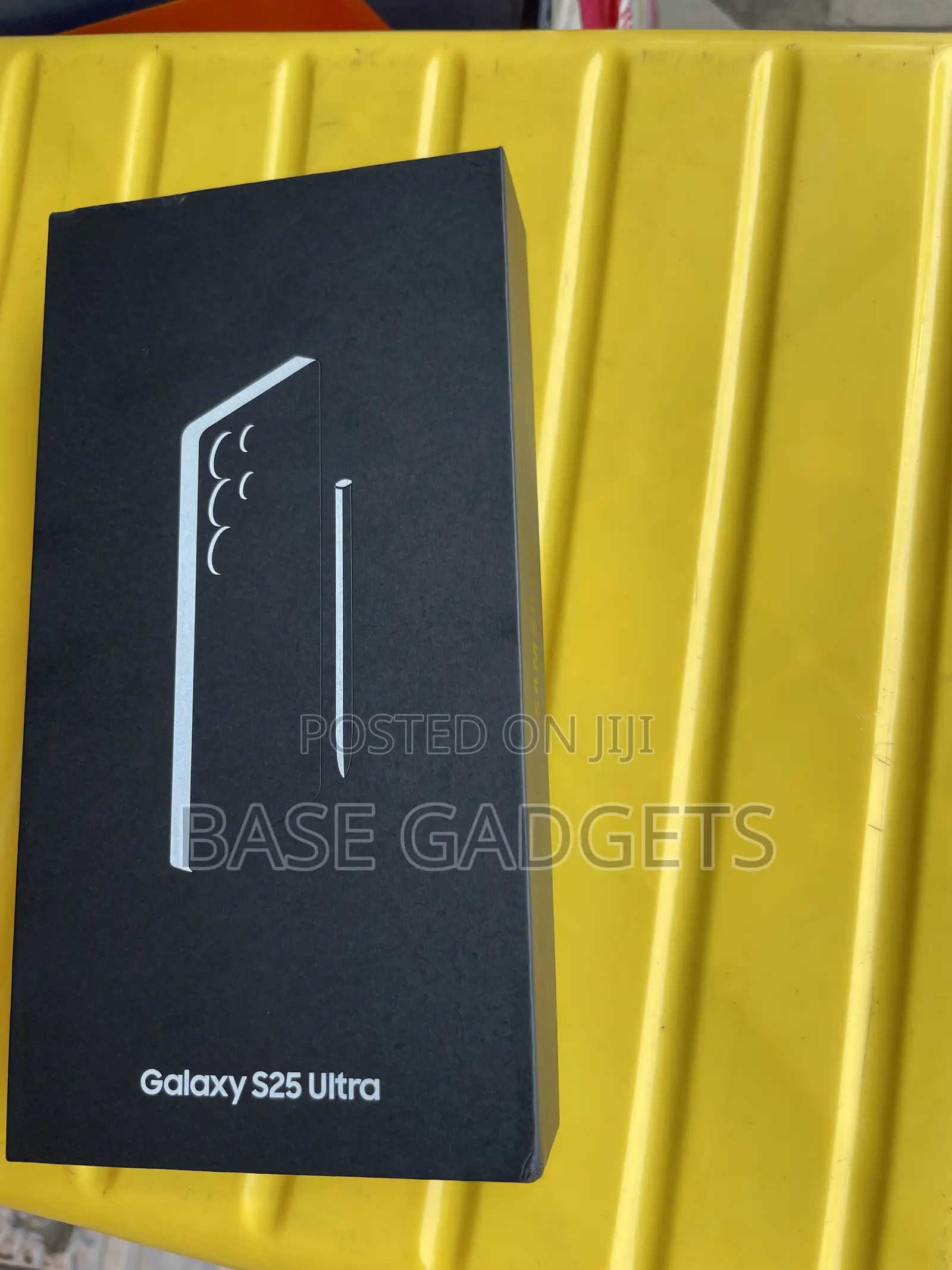 New Samsung Galaxy S25 Ultra 1 TB Black