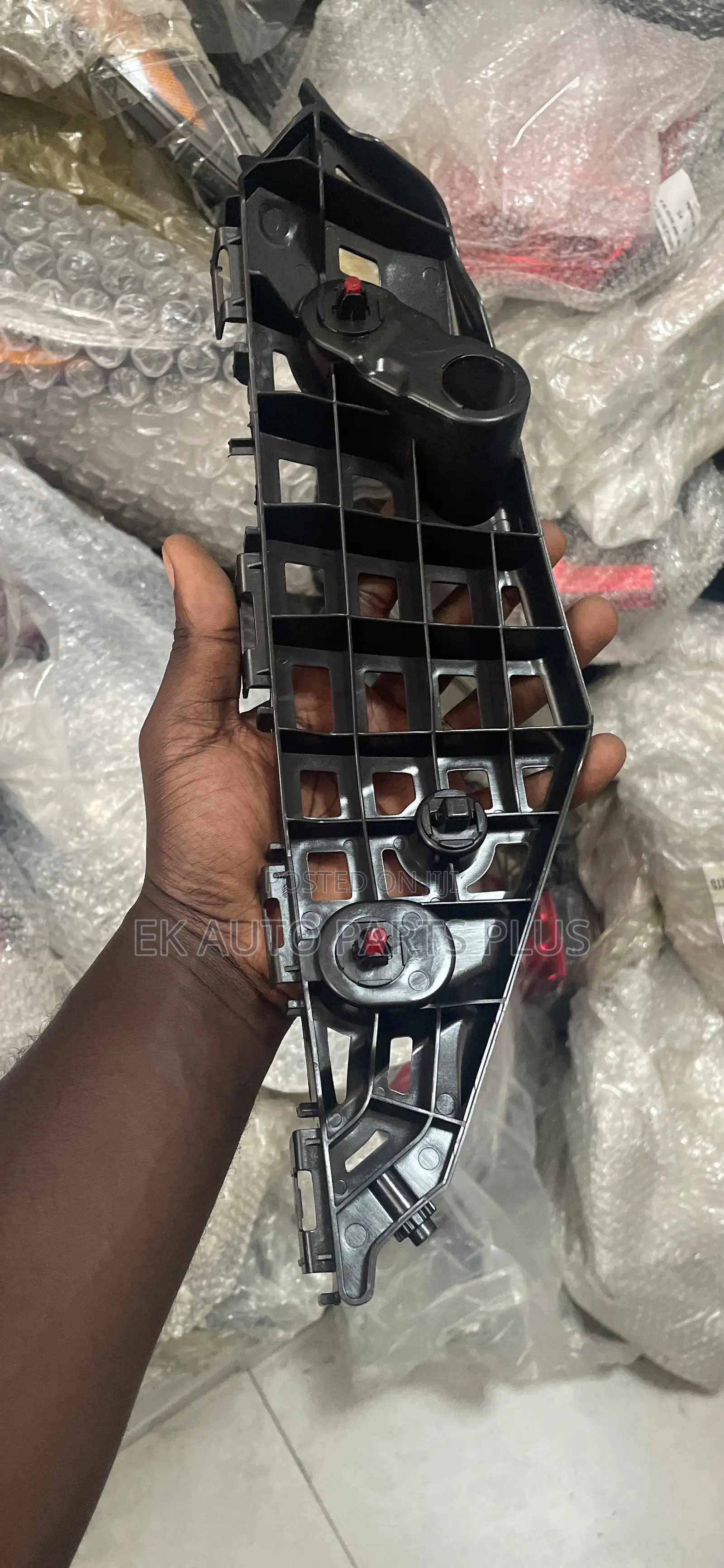 Toyota Highlander Fender Locker 232024