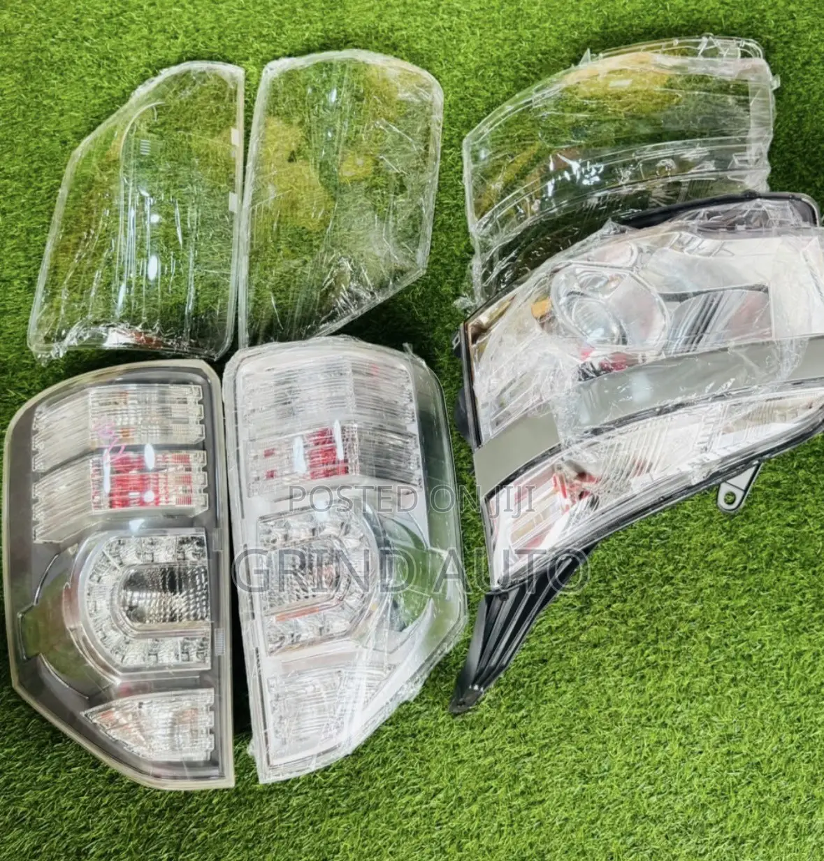 Toyota Voxy Headlights & Taillights and It’s Cover Lid Available