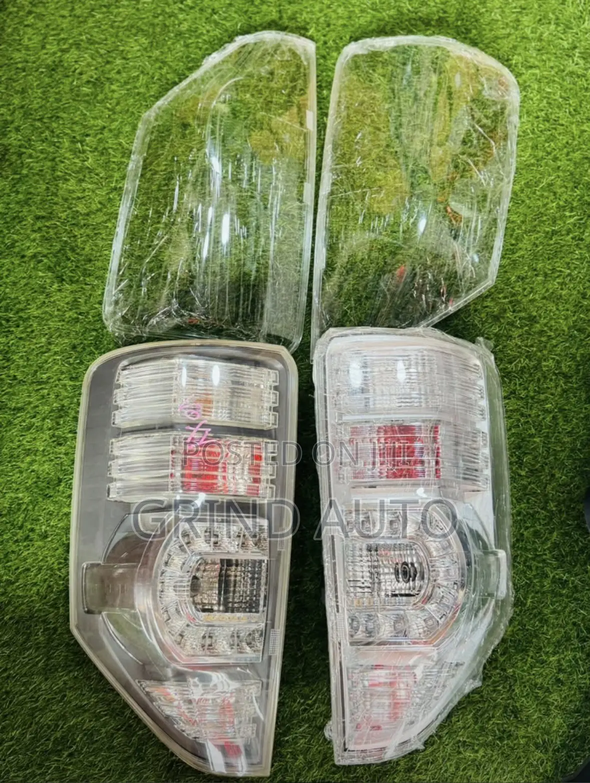 Toyota Voxy Headlights & Taillights and It’s Cover Lid Available