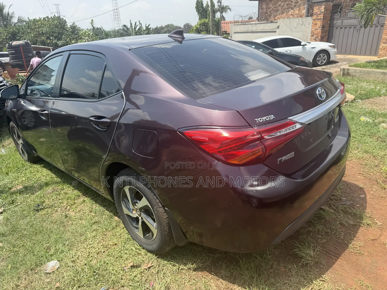 Toyota Levin Hybrid Premium 2018 Brown