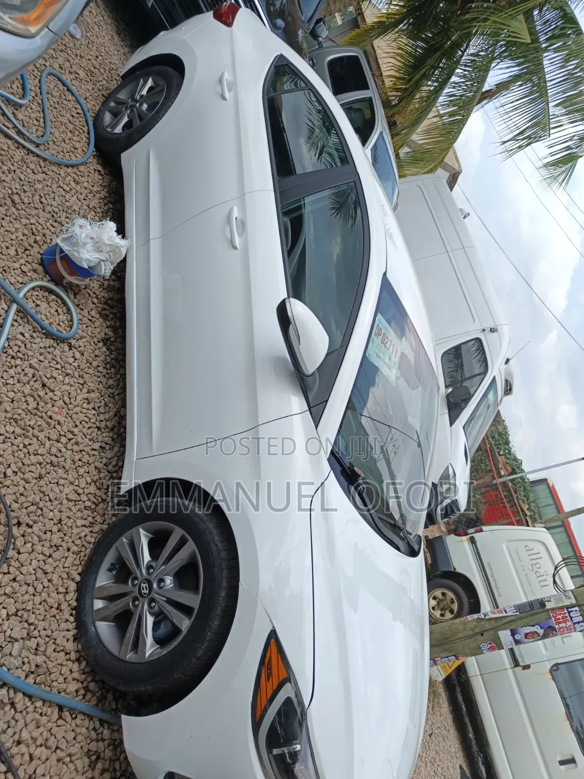 Hyundai Elantra 2017 White