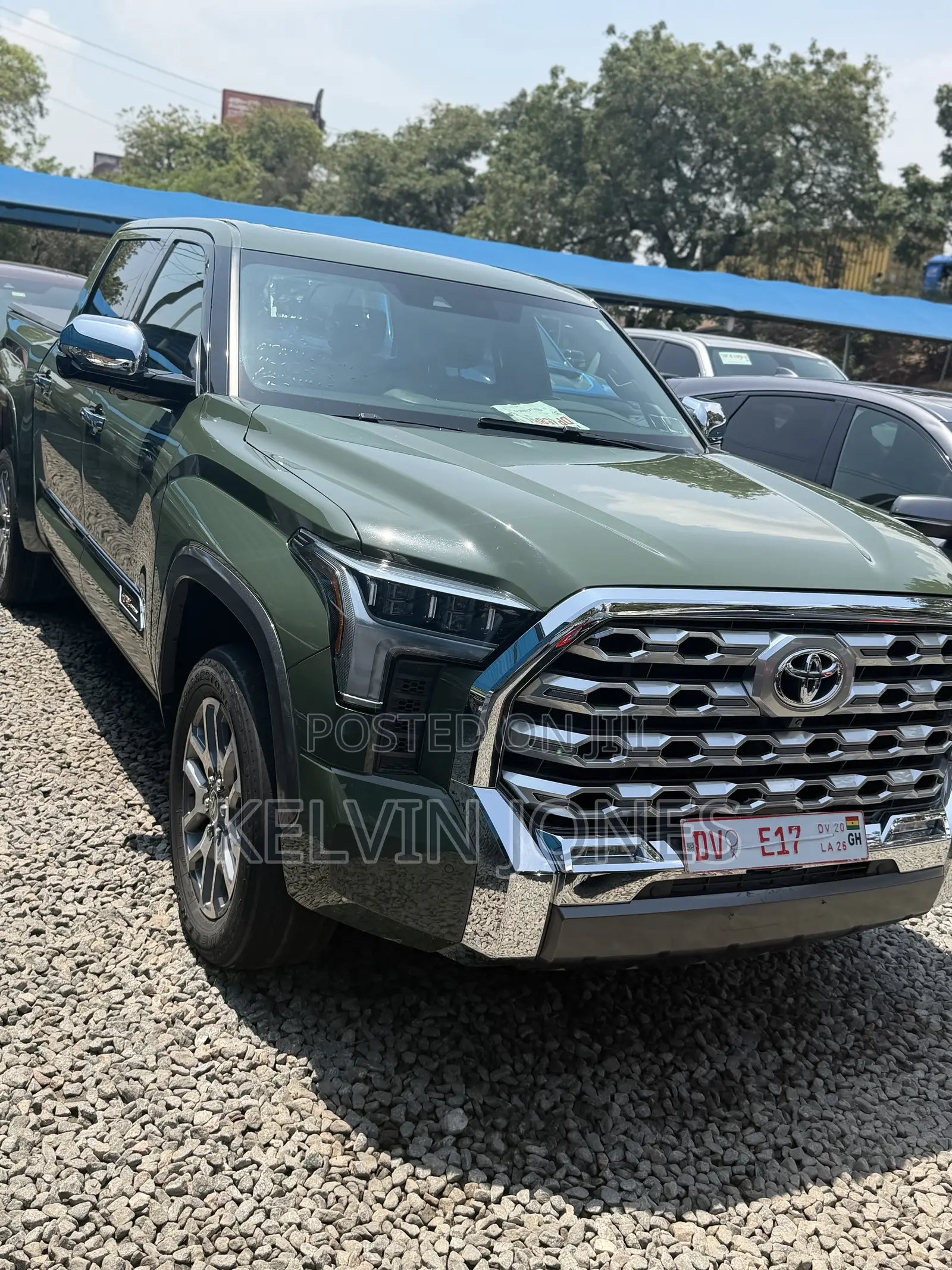 Toyota Tundra 1794 Edition CrewMax 5.5' Bed 2023 Green