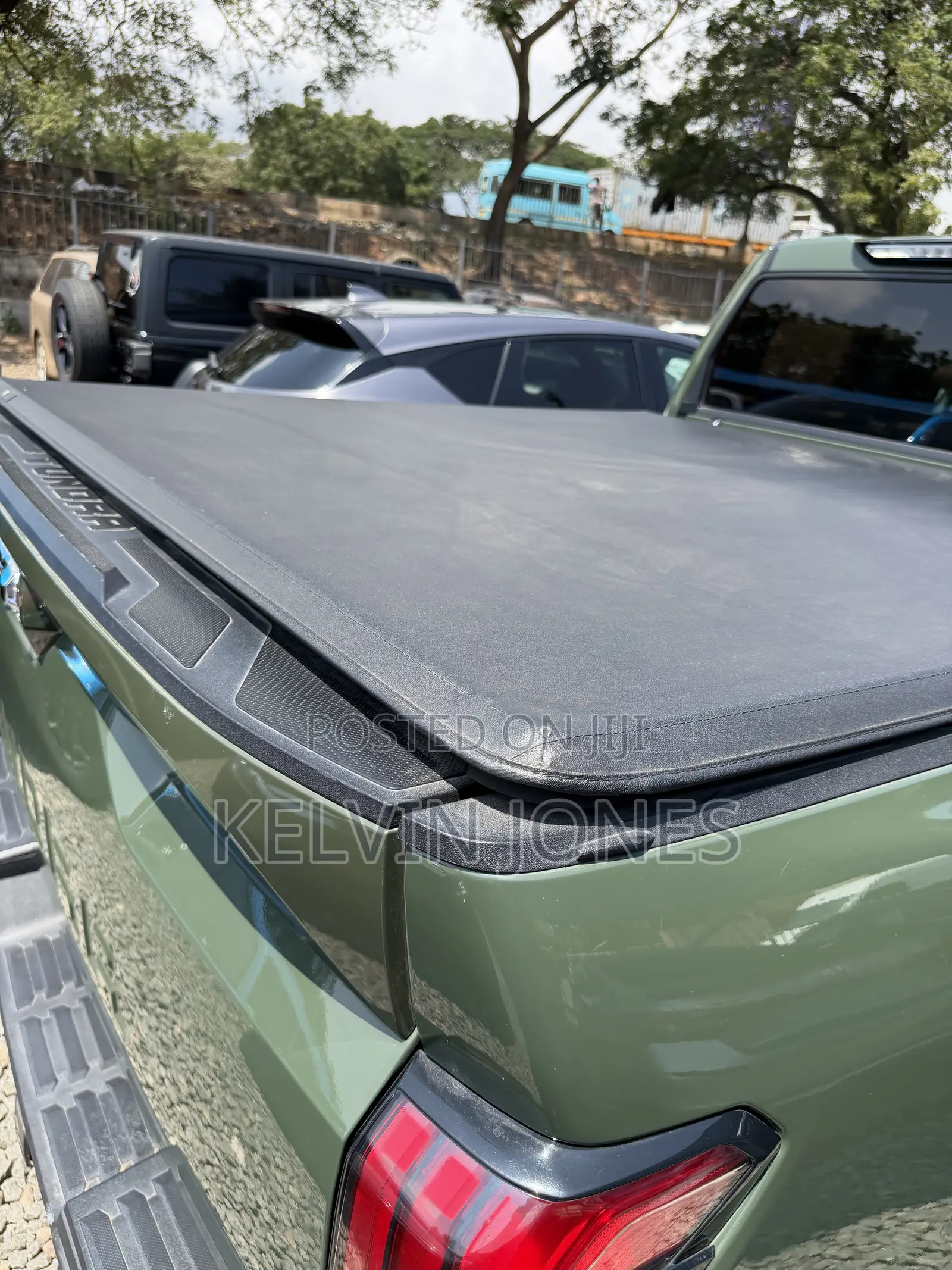 Toyota Tundra 1794 Edition CrewMax 5.5' Bed 2023 Green
