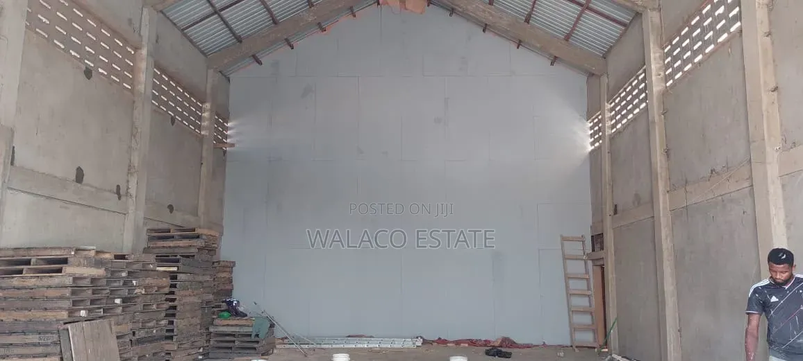 200 Square Metre Warehouse at Dome Pillar 2 for Rent