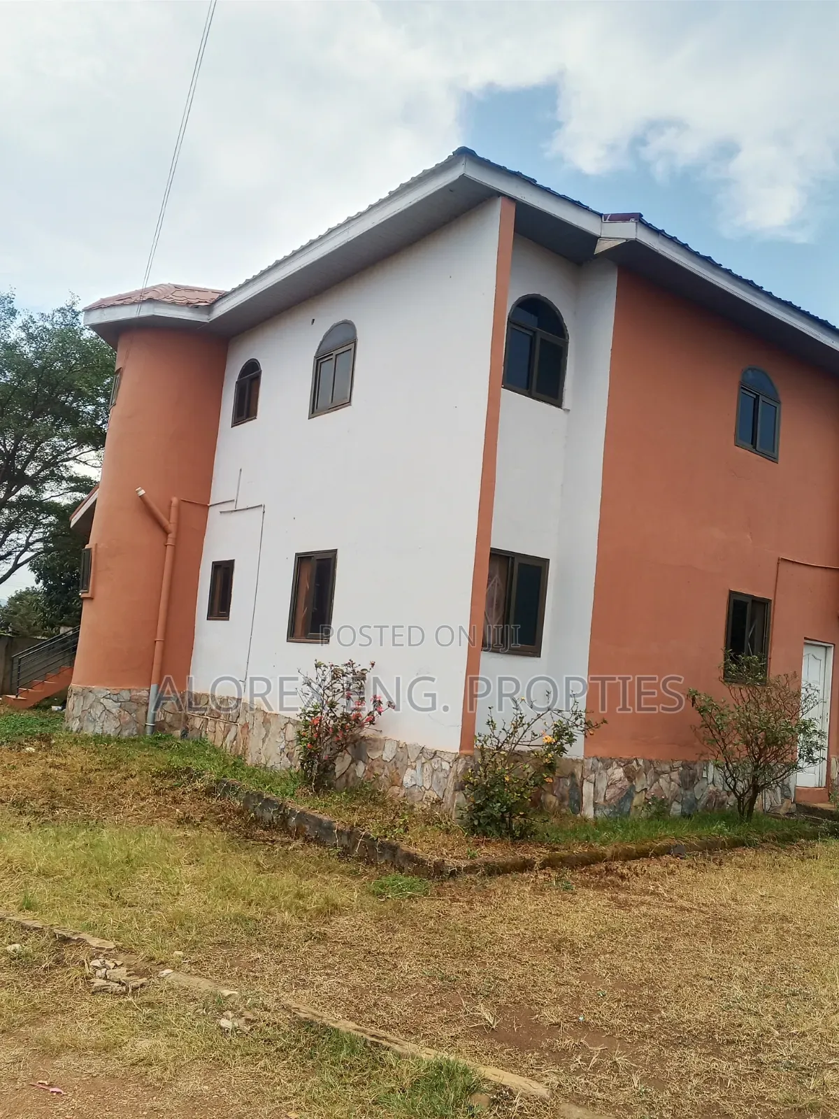 2bdrm Apartment in Amanfro, Frafraha for rent