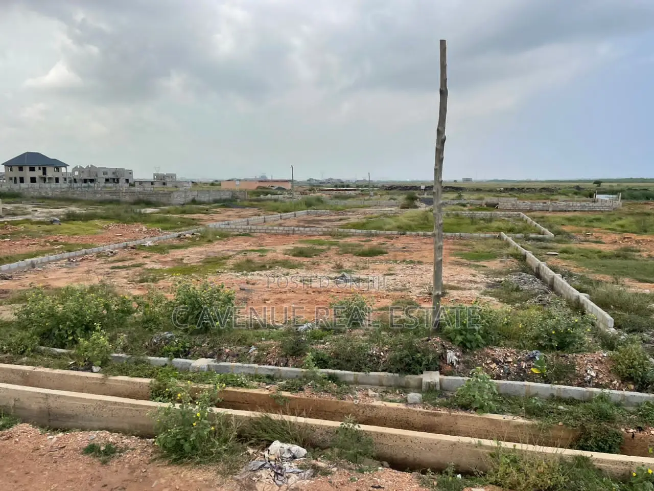 Beverly Hills, Com. 25 — Your Vision Deserves Premium Land