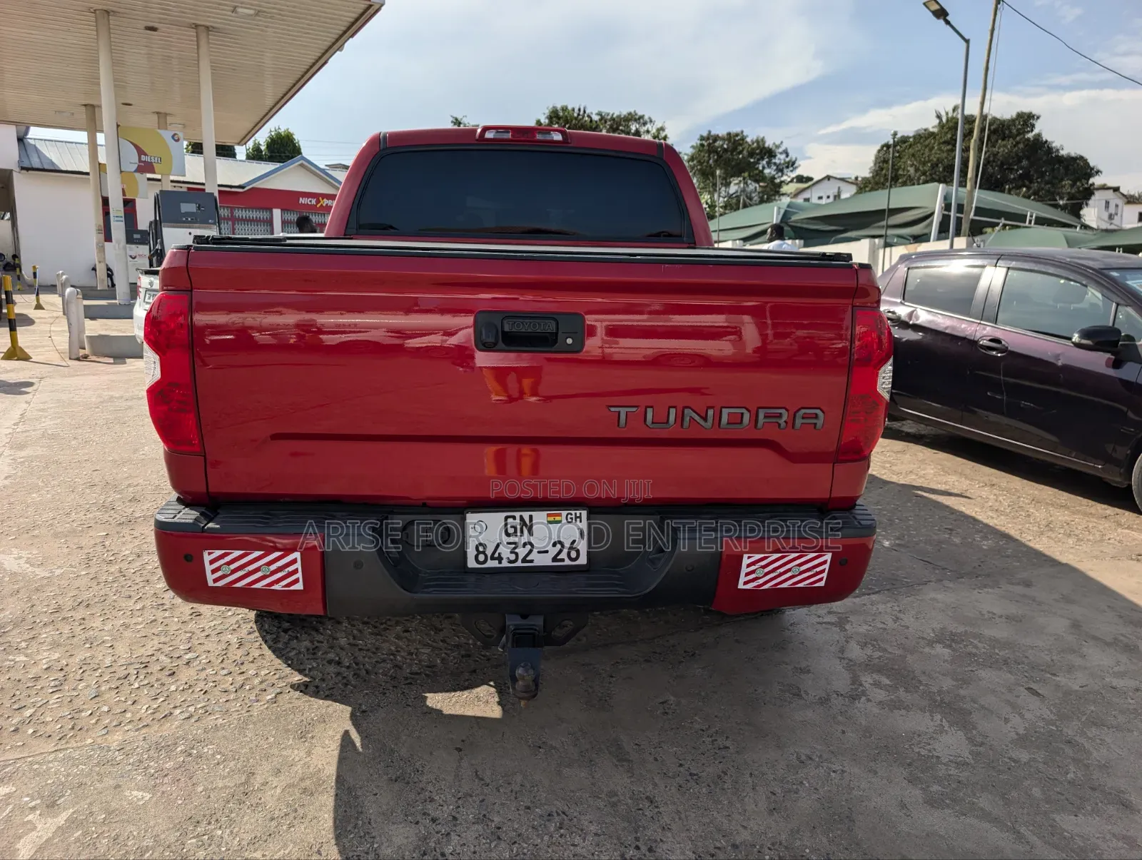 Toyota Tundra SR5 5.7L V8 w/FFV 4x4 Double Cab 6.6 ft. box 145.7 in. WB