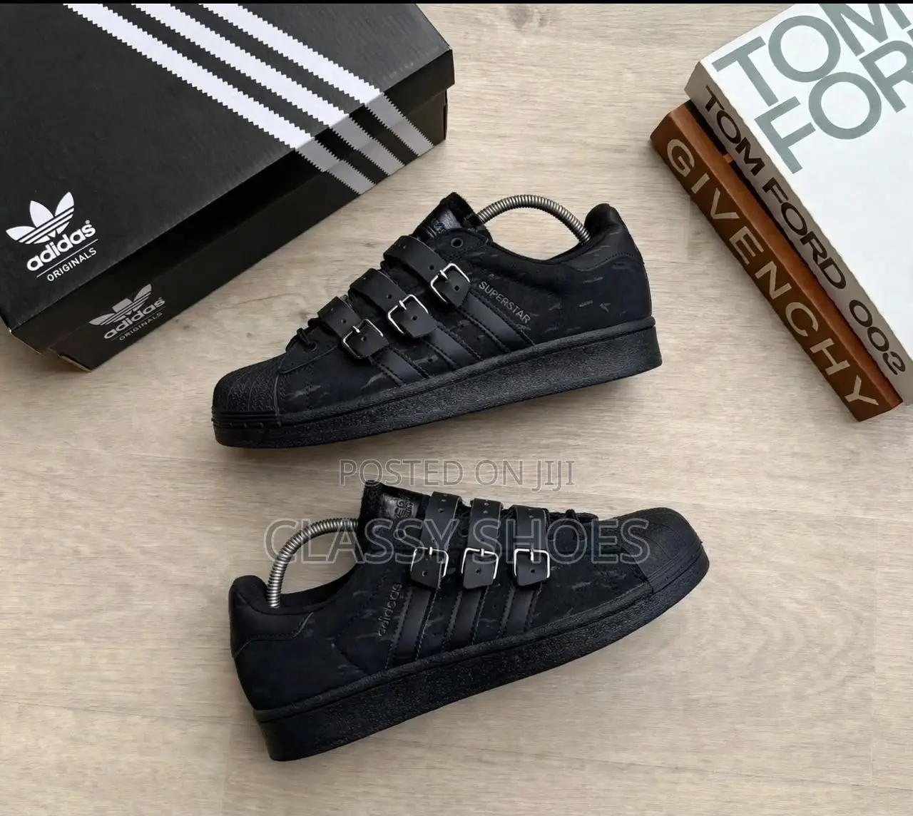 Original Adidas Superstar Rabbit Hole