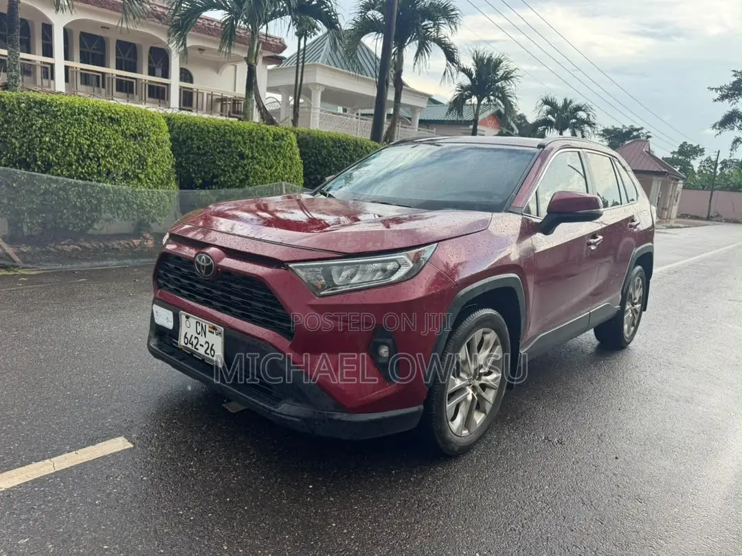 Toyota RAV4 2020 Red