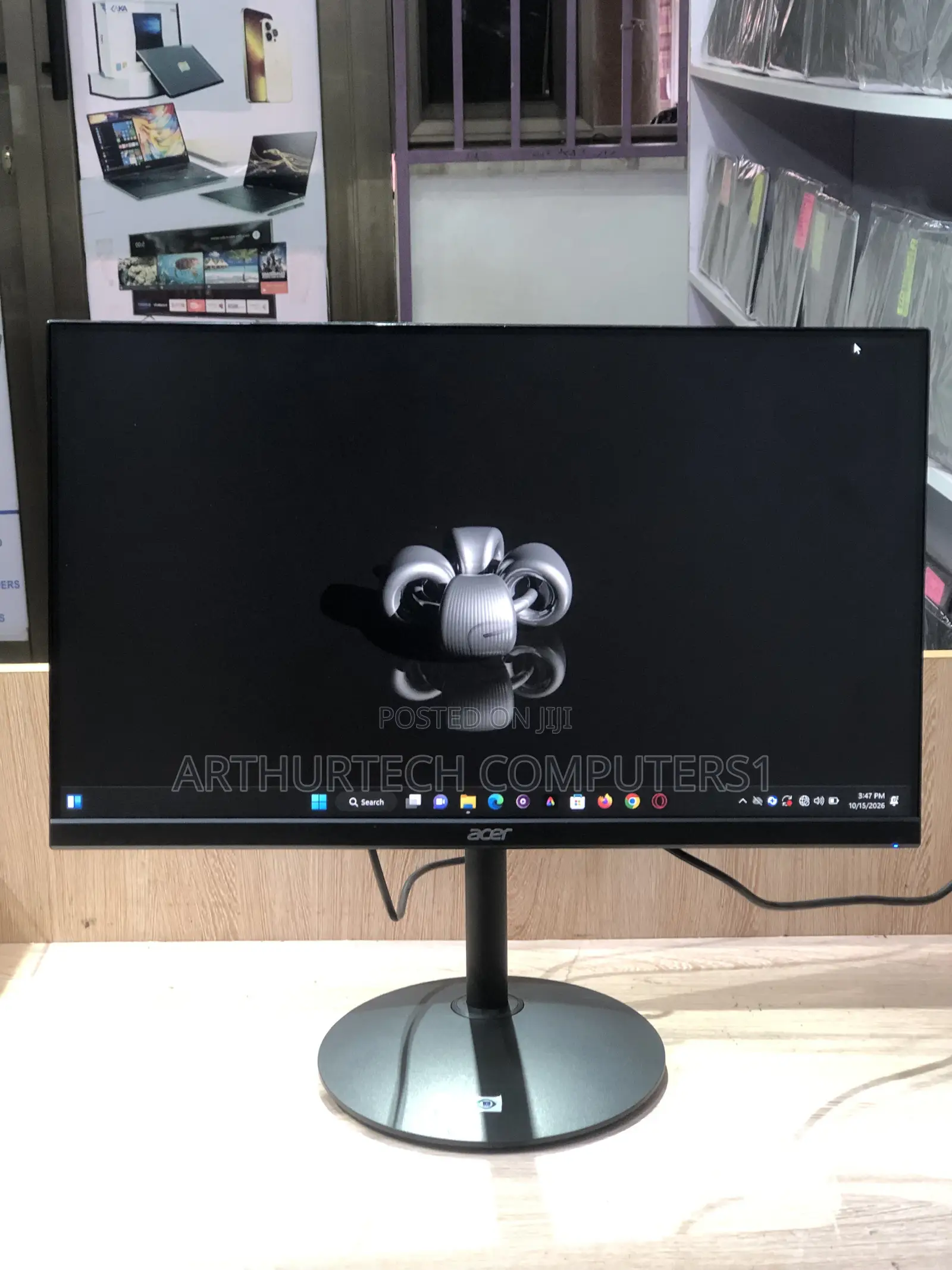 Acer Edgeless Monitor