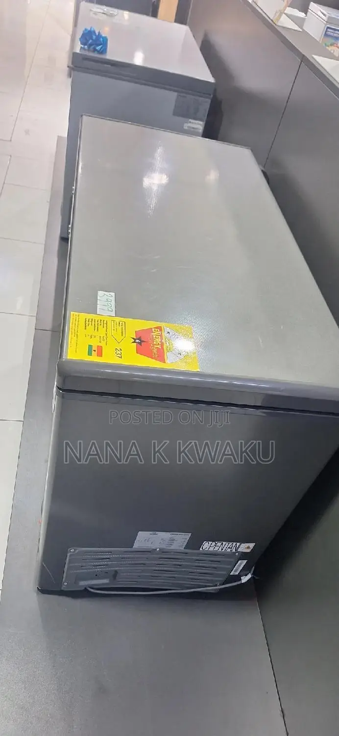 4 Stars_nasco Nas370sk 270litres Chest Freezer