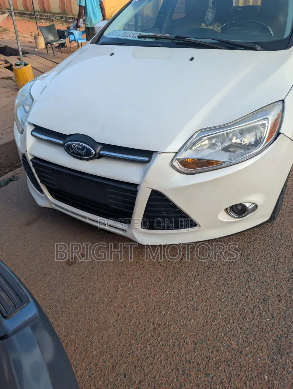 Ford Focus S 4dr Sedan (2.0L 4cyl 5M) 2014 White