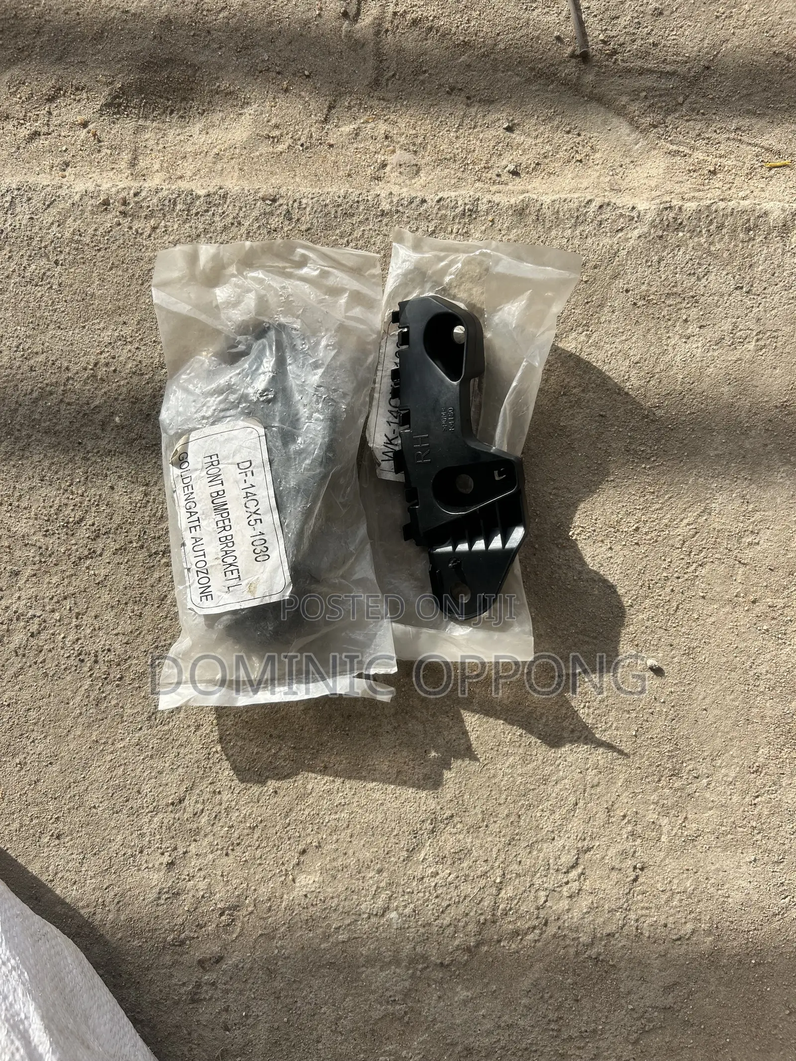 Mazda Cx 5 2014 Front Bumper Locker Pair