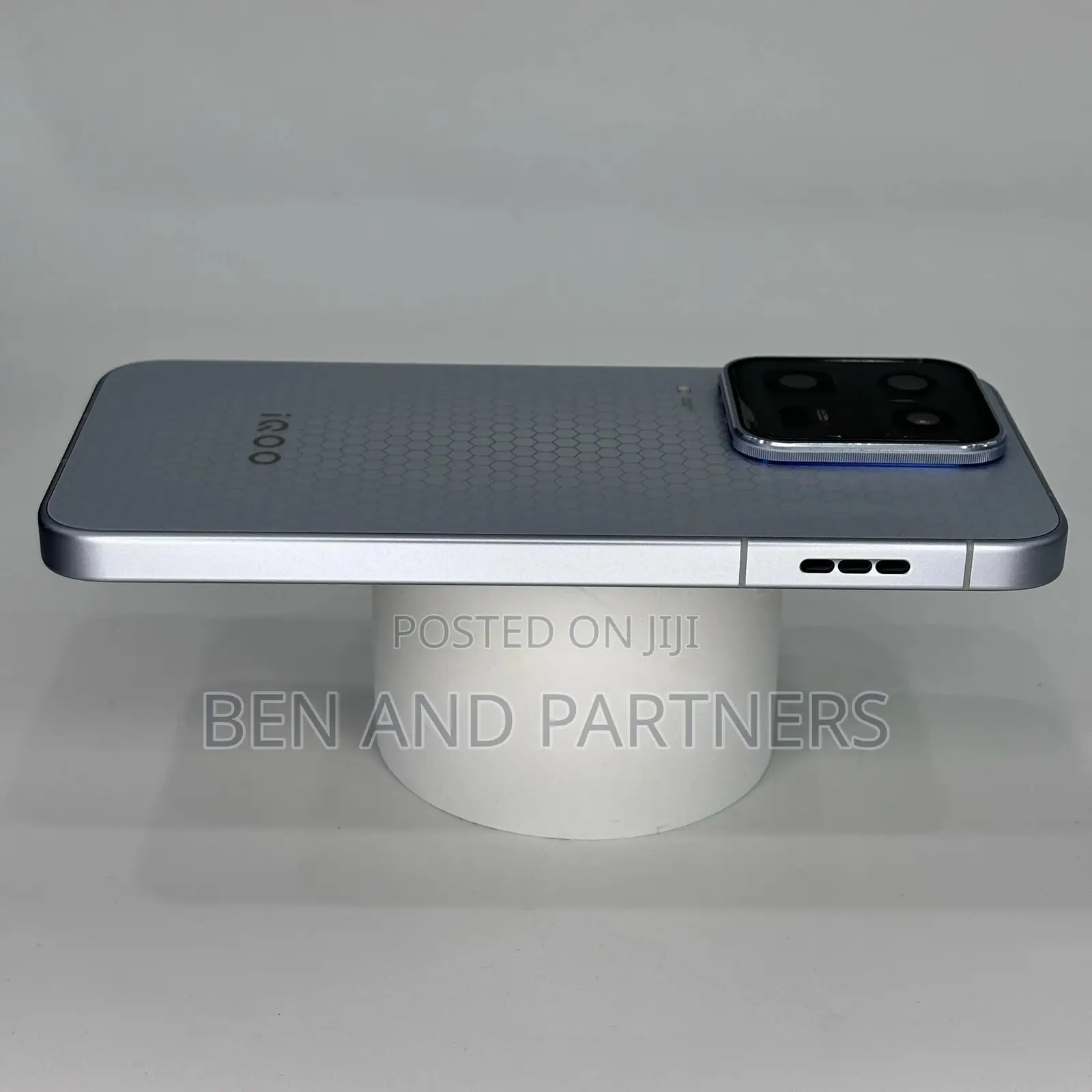 New iQOO 15 512 GB Blue