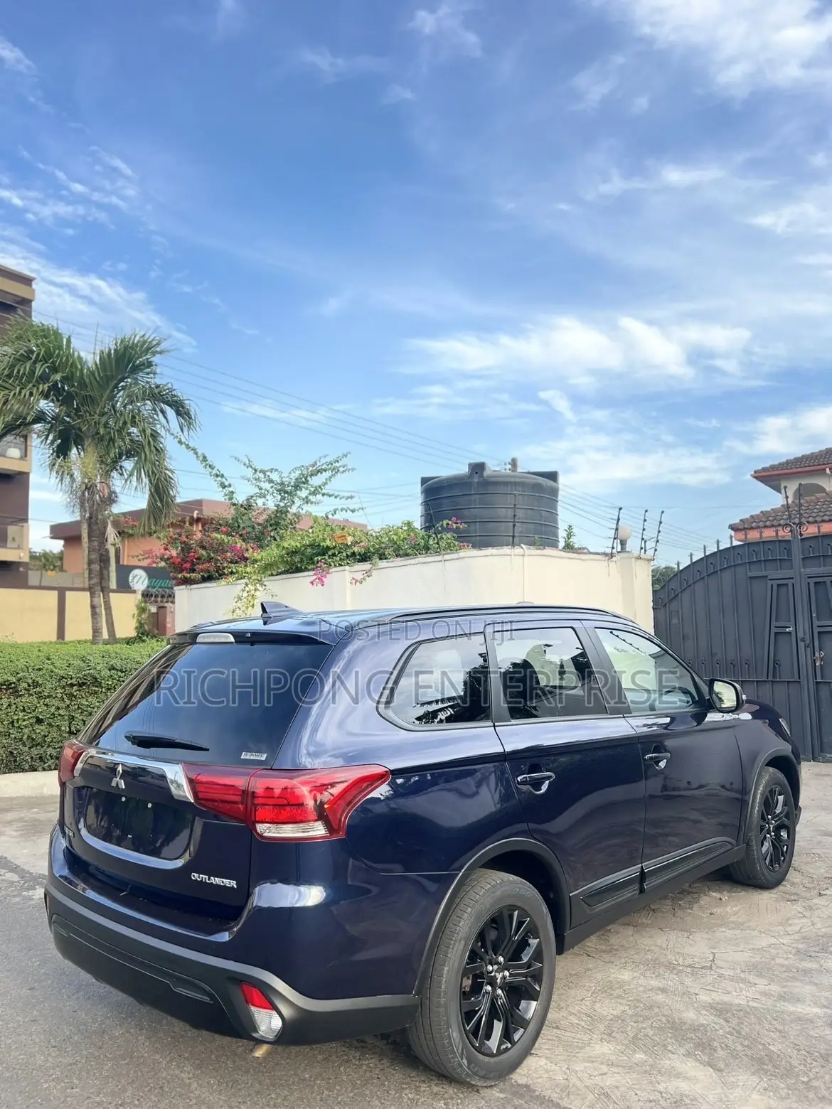 Mitsubishi Outlander SE FWD 2019 Blue