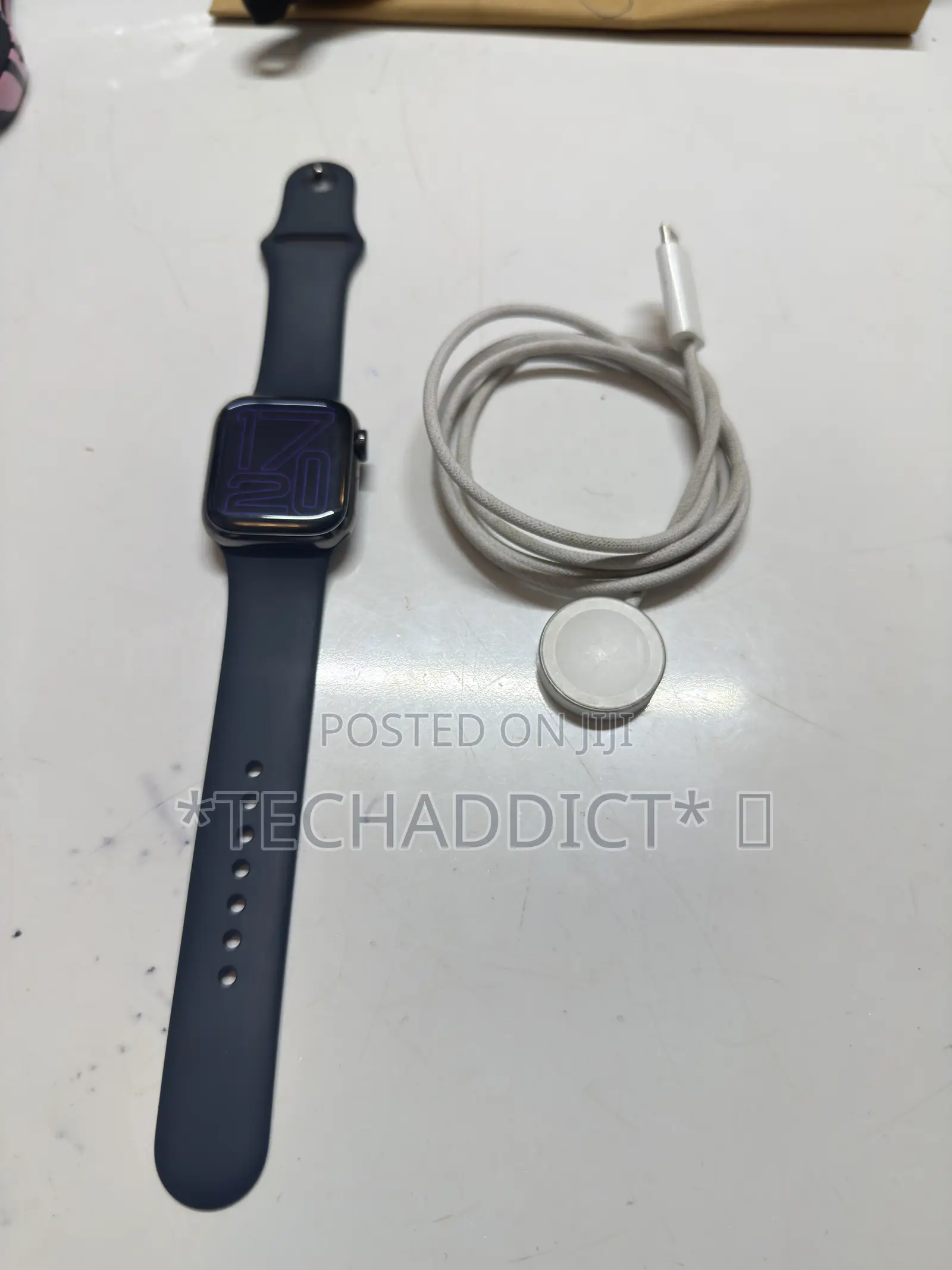 Stainless Steel Series 8 41mm GPS + Celluar