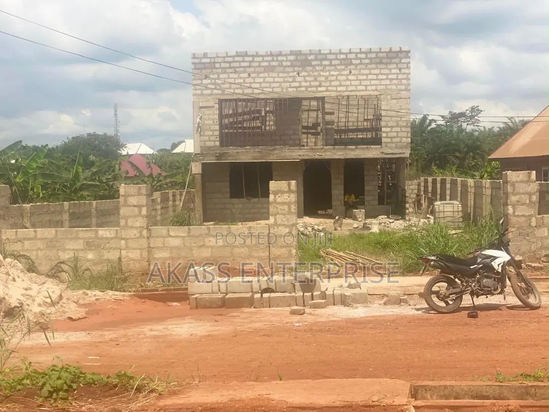 4bdrm Duplex in Atiwma Foase, Atwima Kwanwoma for sale