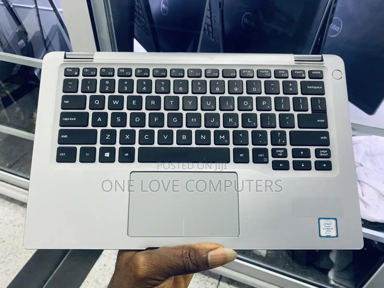 Laptop Dell Latitude 7400 2-in-1 16GB Intel Core i7 SSD 512GB