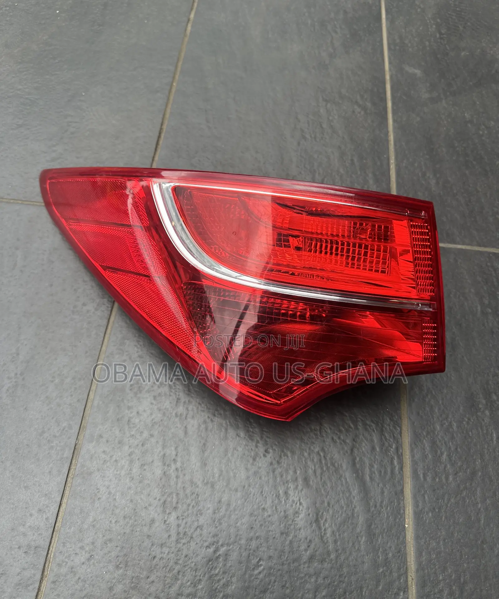 Hyundai Santa Fe / Santafe Taillight 2013 2014 2015 2016 Tail Light