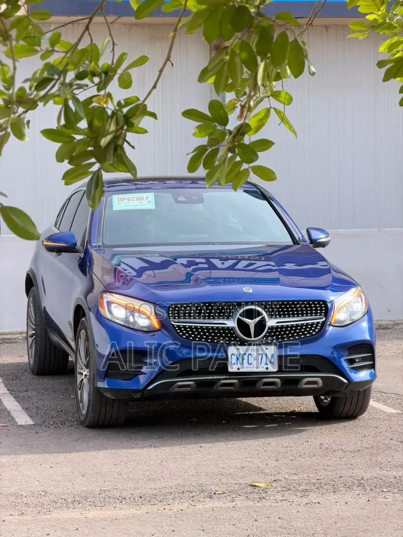 Mercedes-Benz GLC-Class 2018 Blue