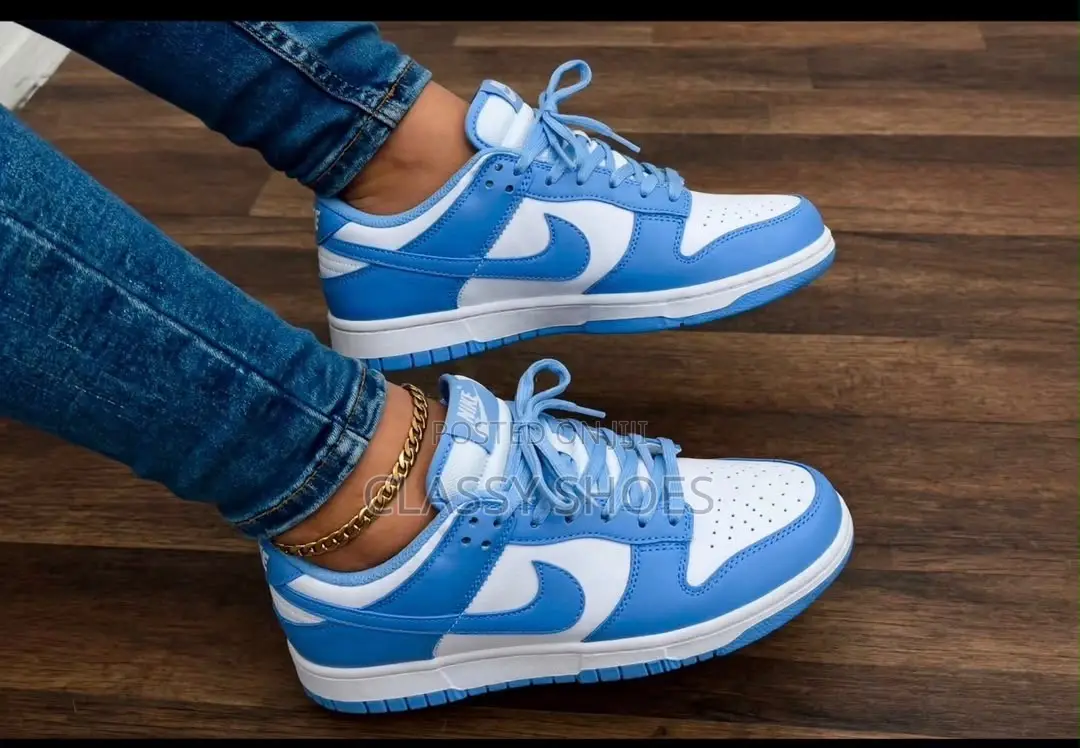 Nike Sb Dunk Low University Blue and White
