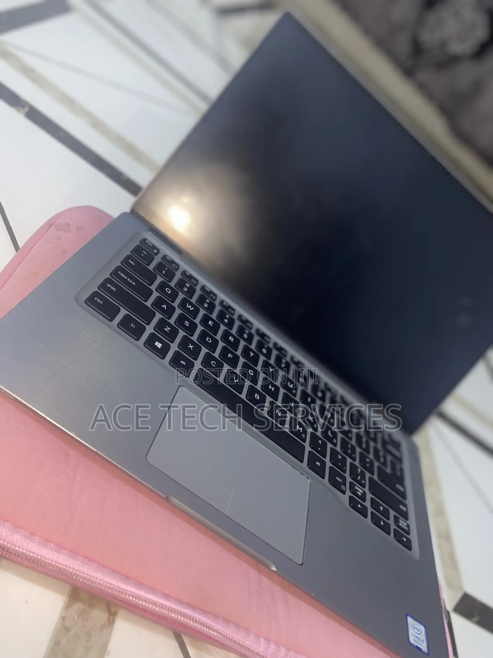 Laptop Dell Latitude 7400 8GB Intel Core i5 SSD 512GB
