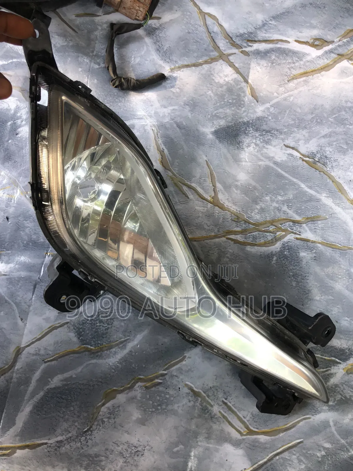 Hyundai Elantra GT 2013 2014, 2015, 2016, 2017 FogLight – Foreign Used