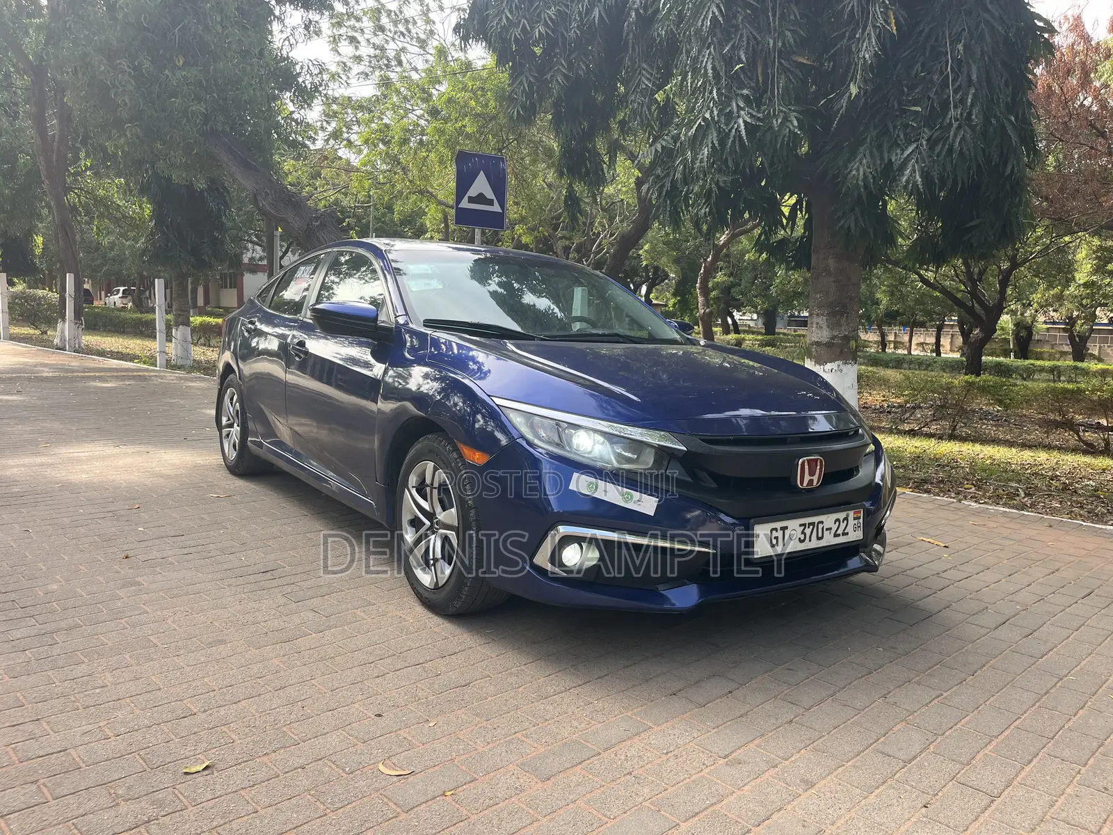 Honda Civic 2016 Blue