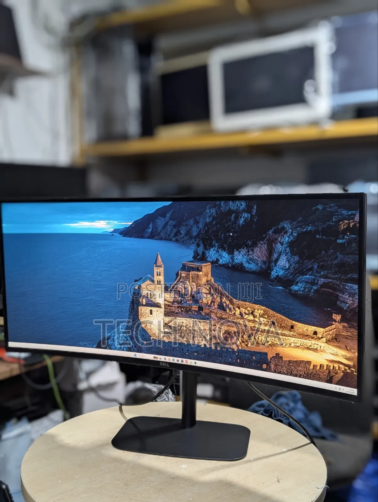 Dell UltraSharp Curved Ultra Wide 34" IPS LED 2k Monitor